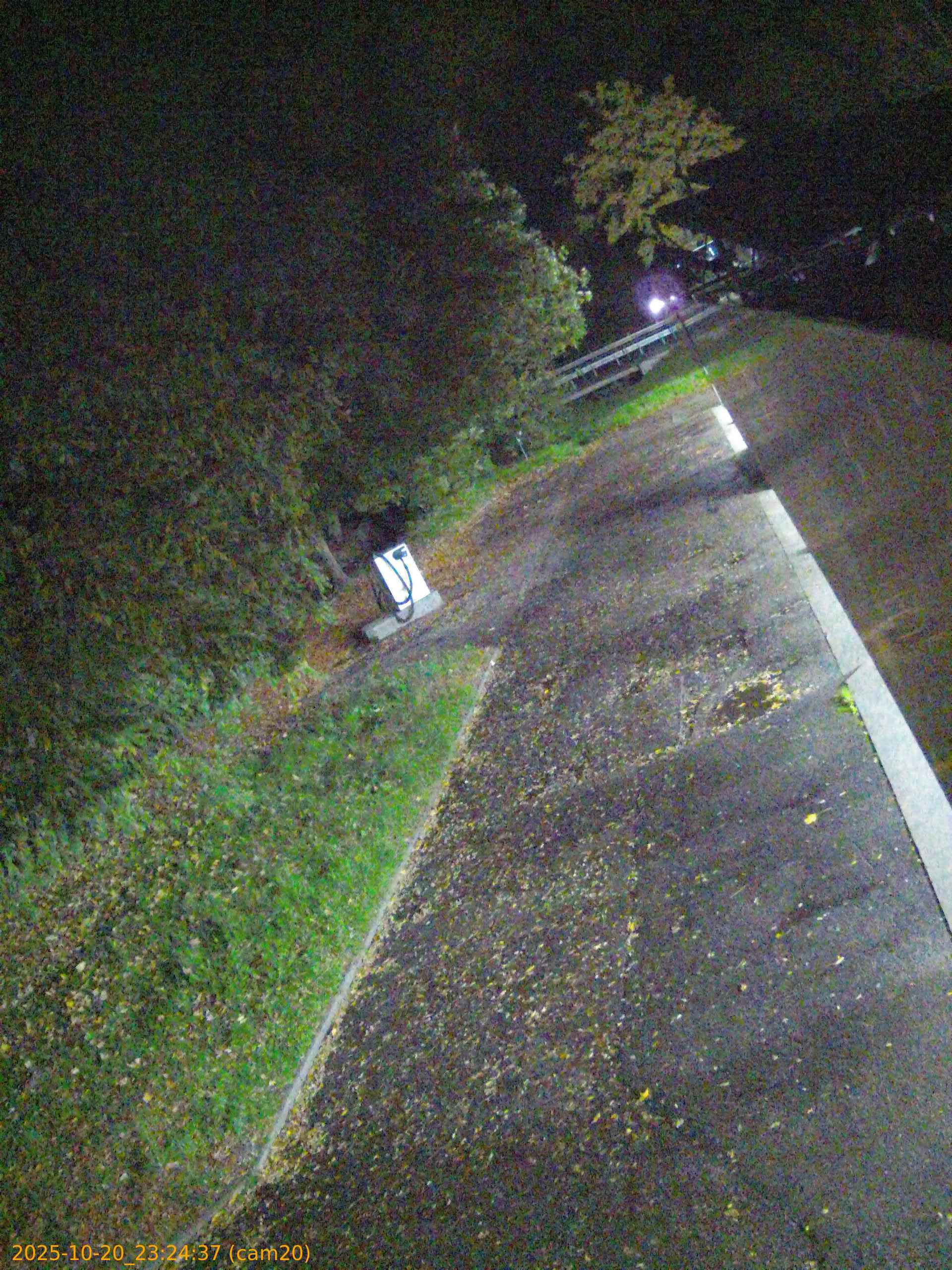 thumbnail_20251020232437