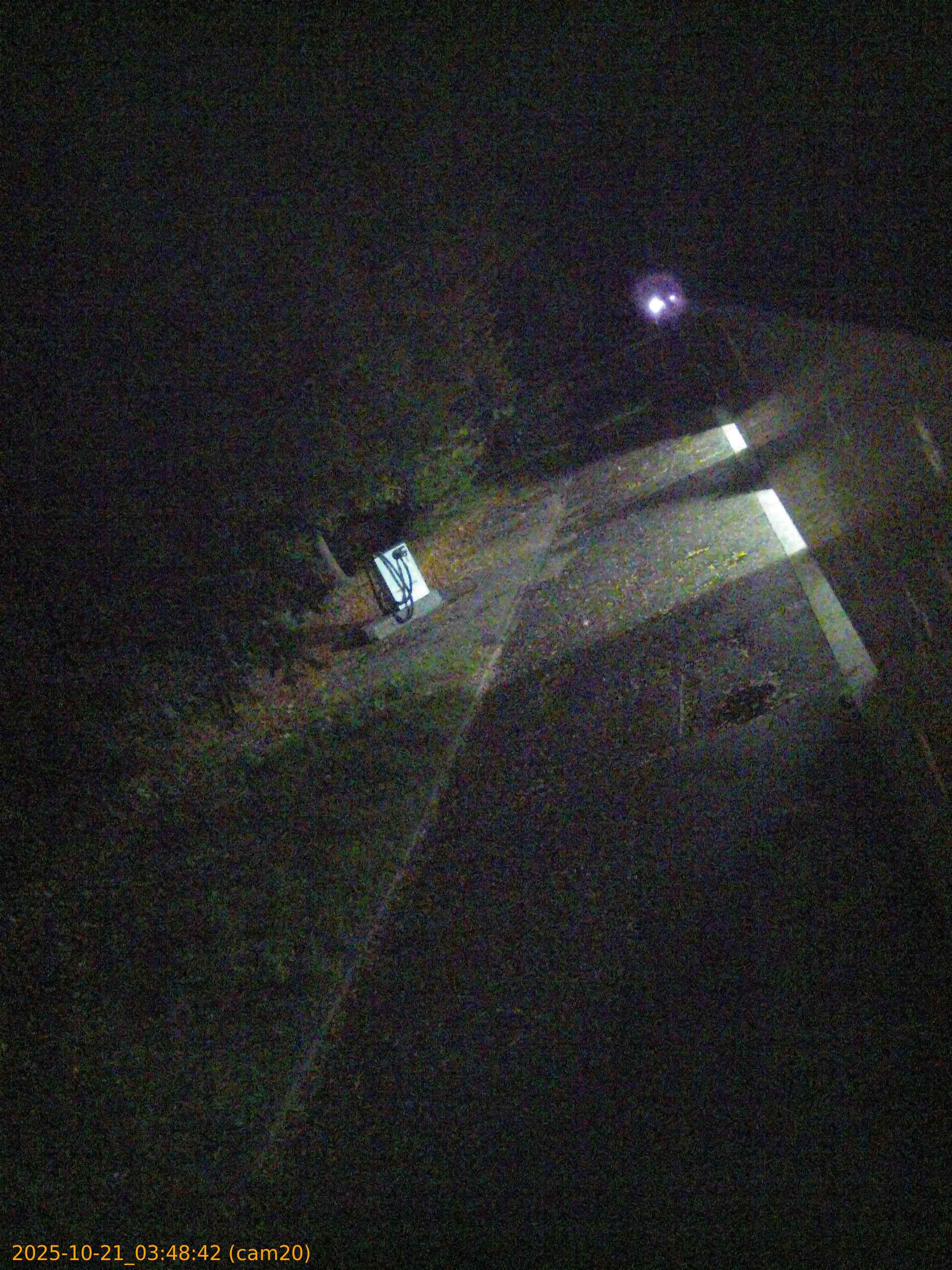 20251021034842