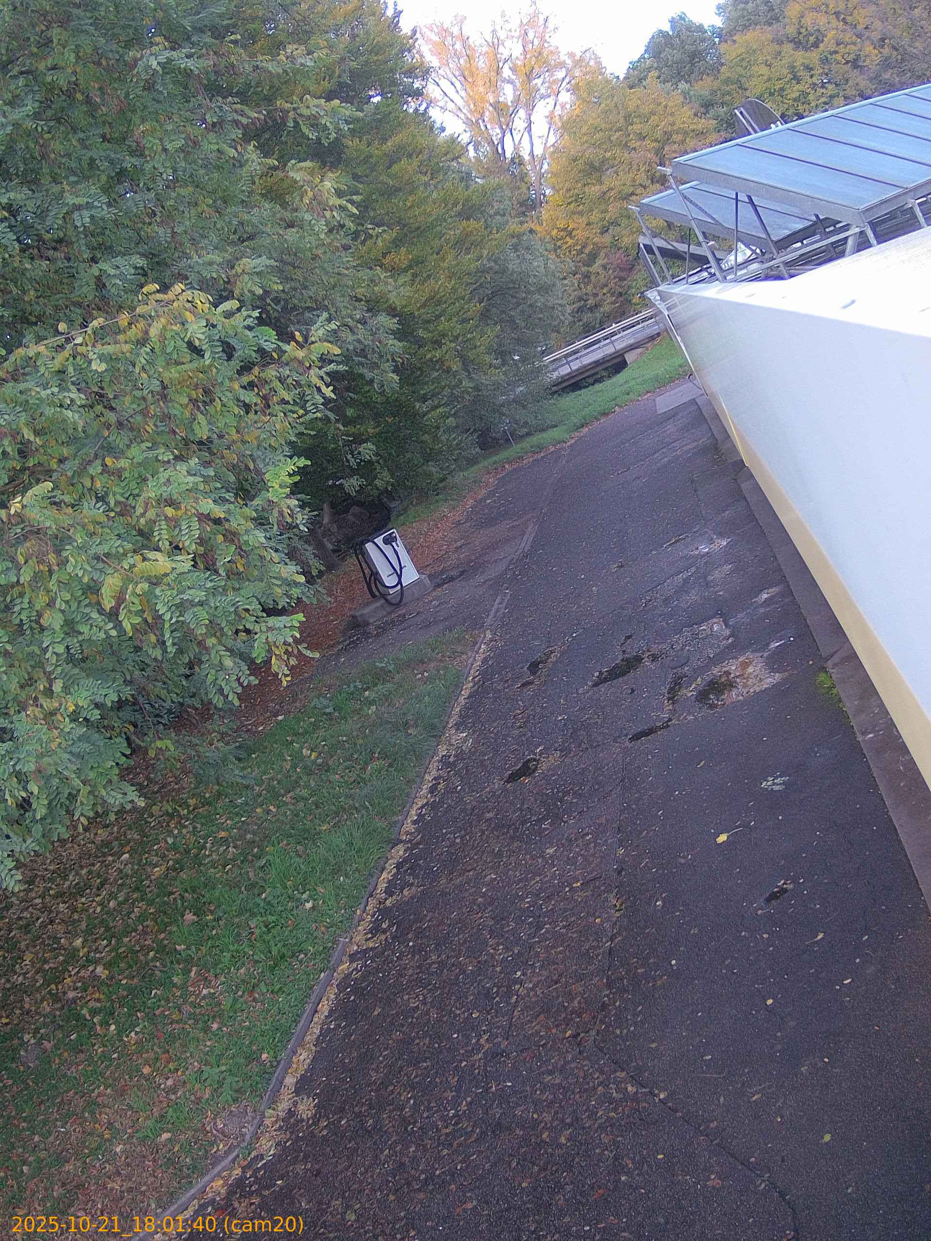 thumbnail_20251021180140