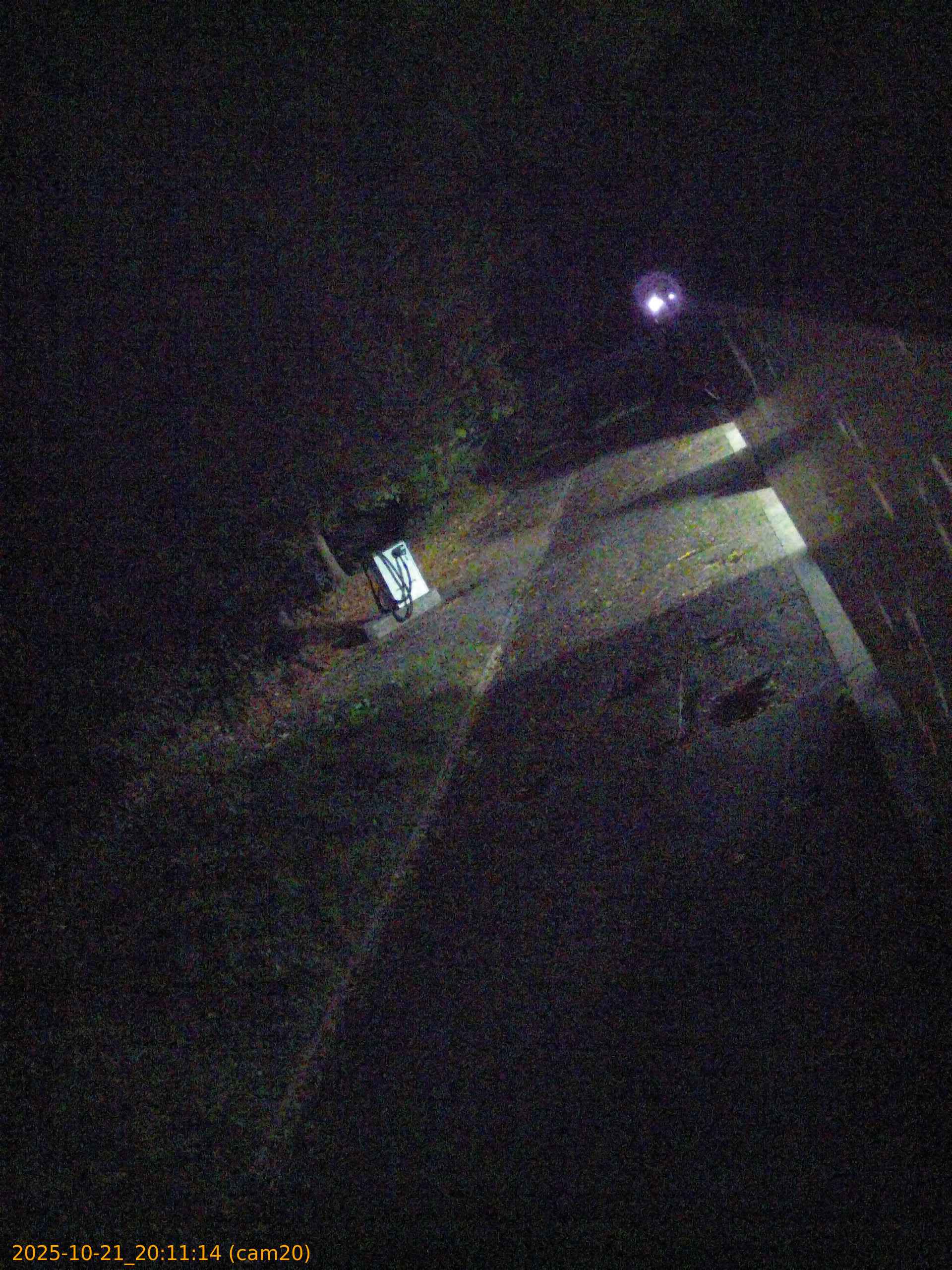 20251021201114