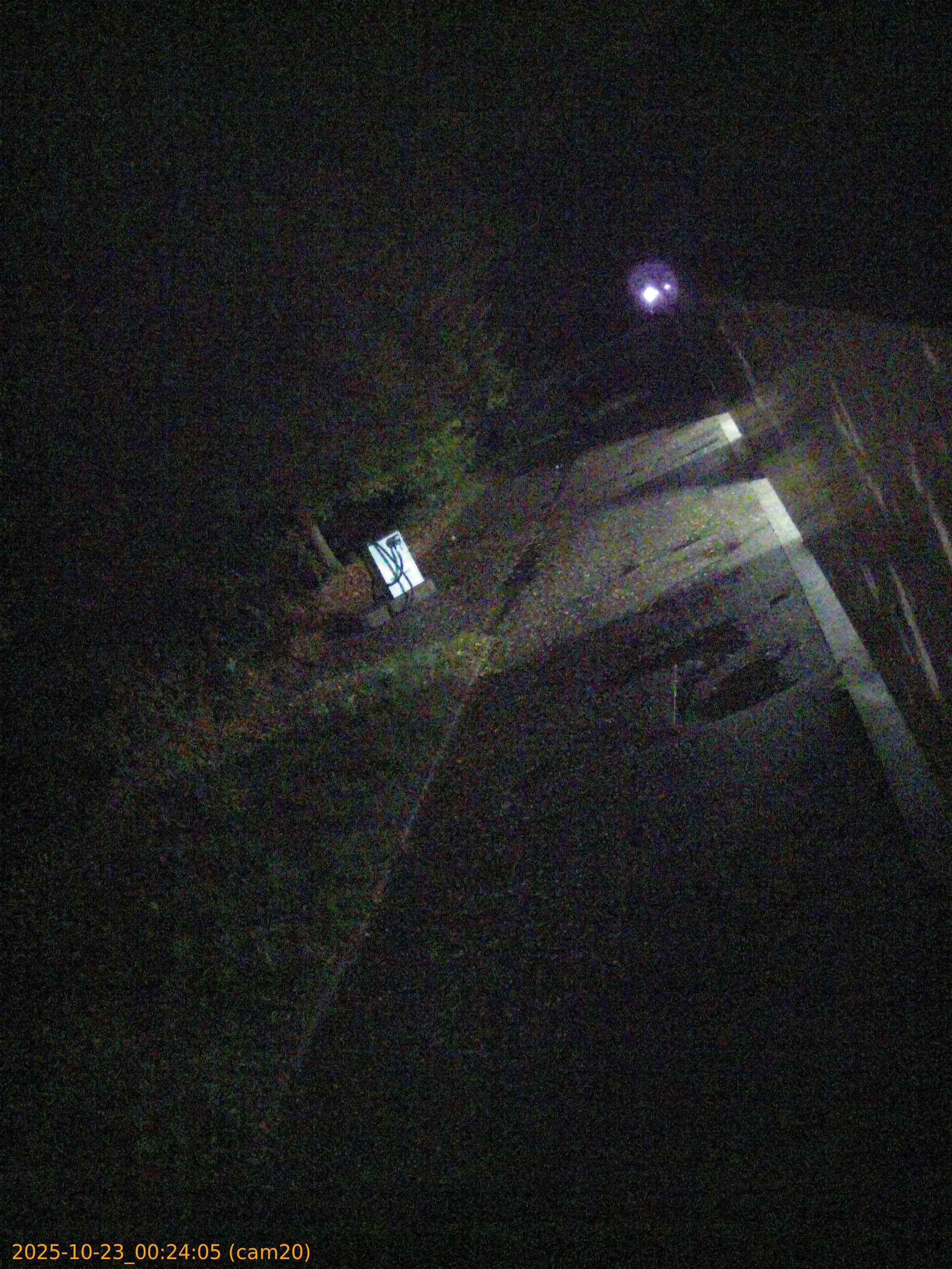20251023002405