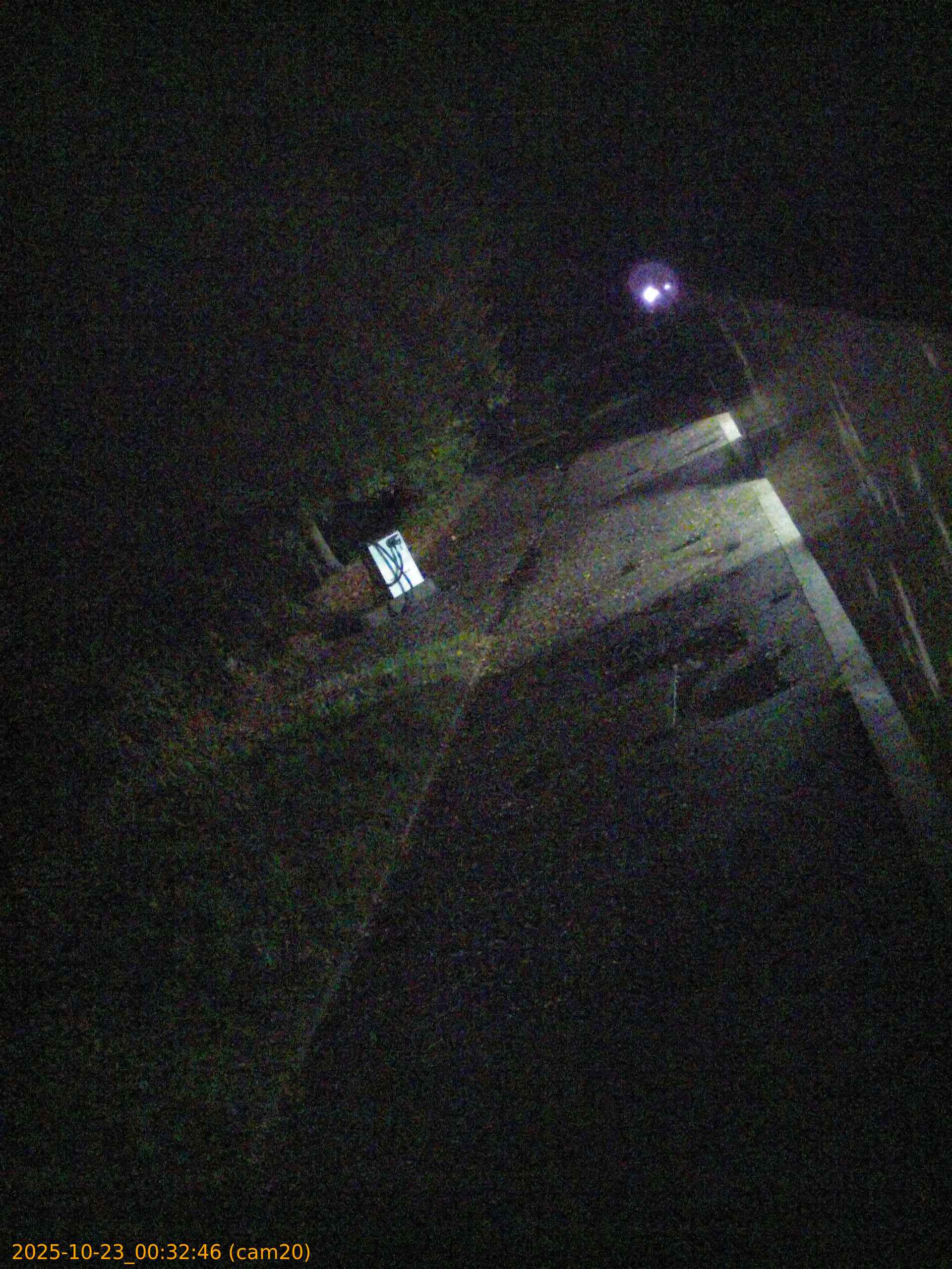 20251023003246
