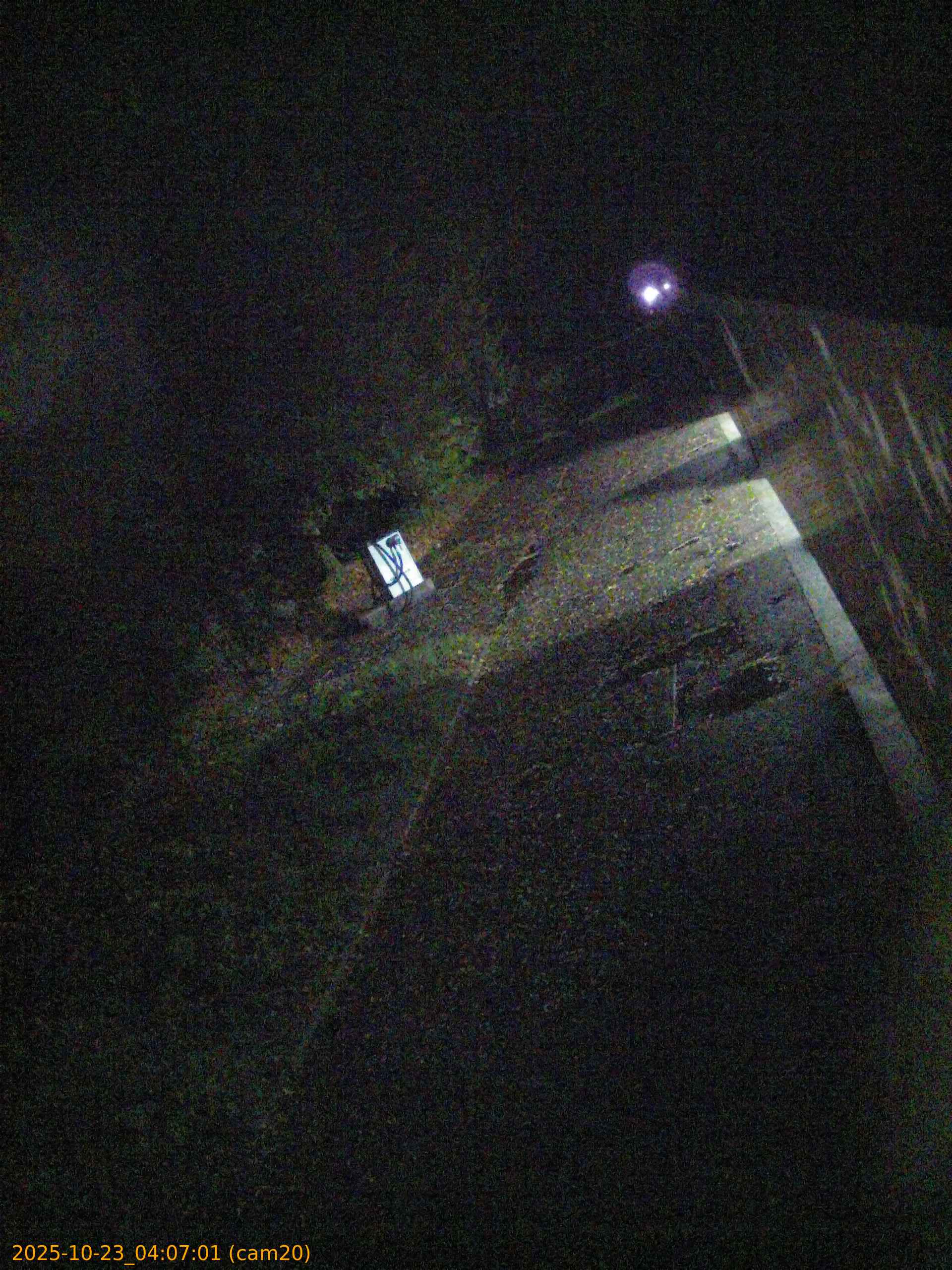 20251023040701