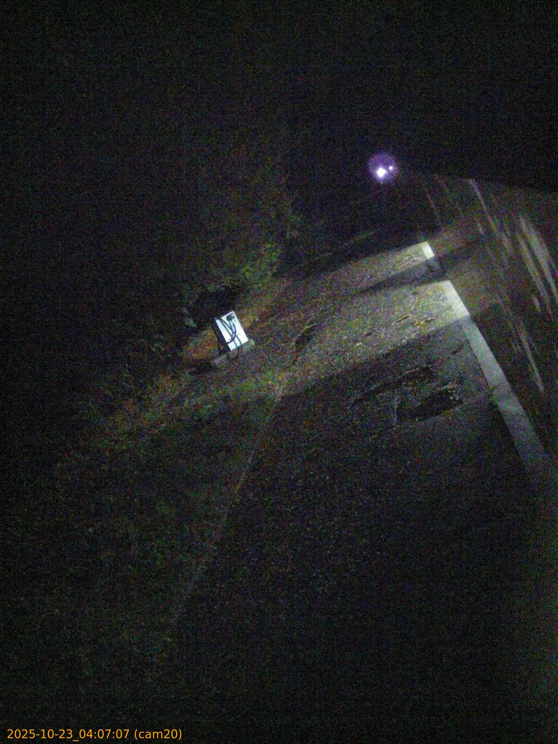 20251023040707