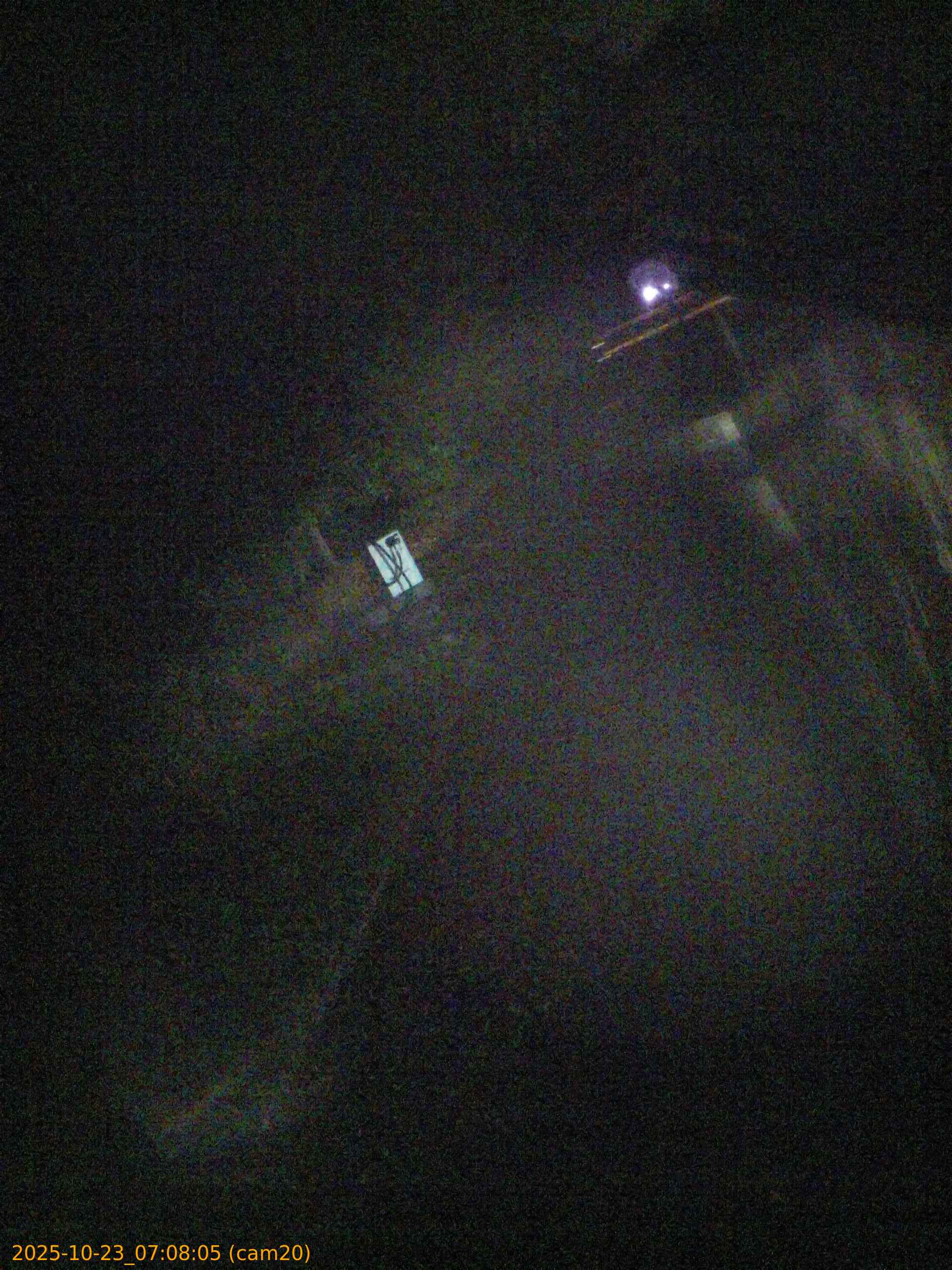 20251023070805