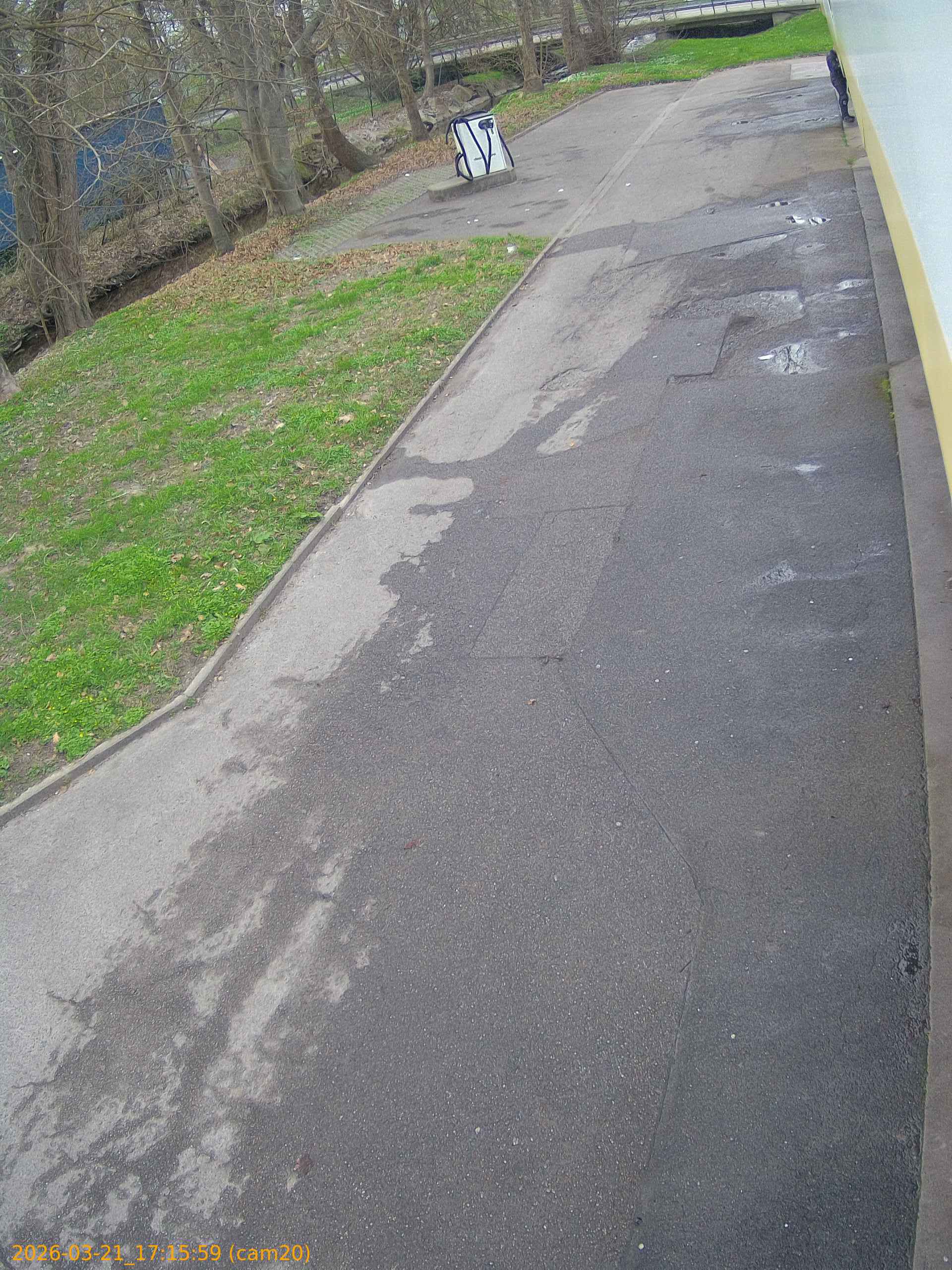 thumbnail_202603211715