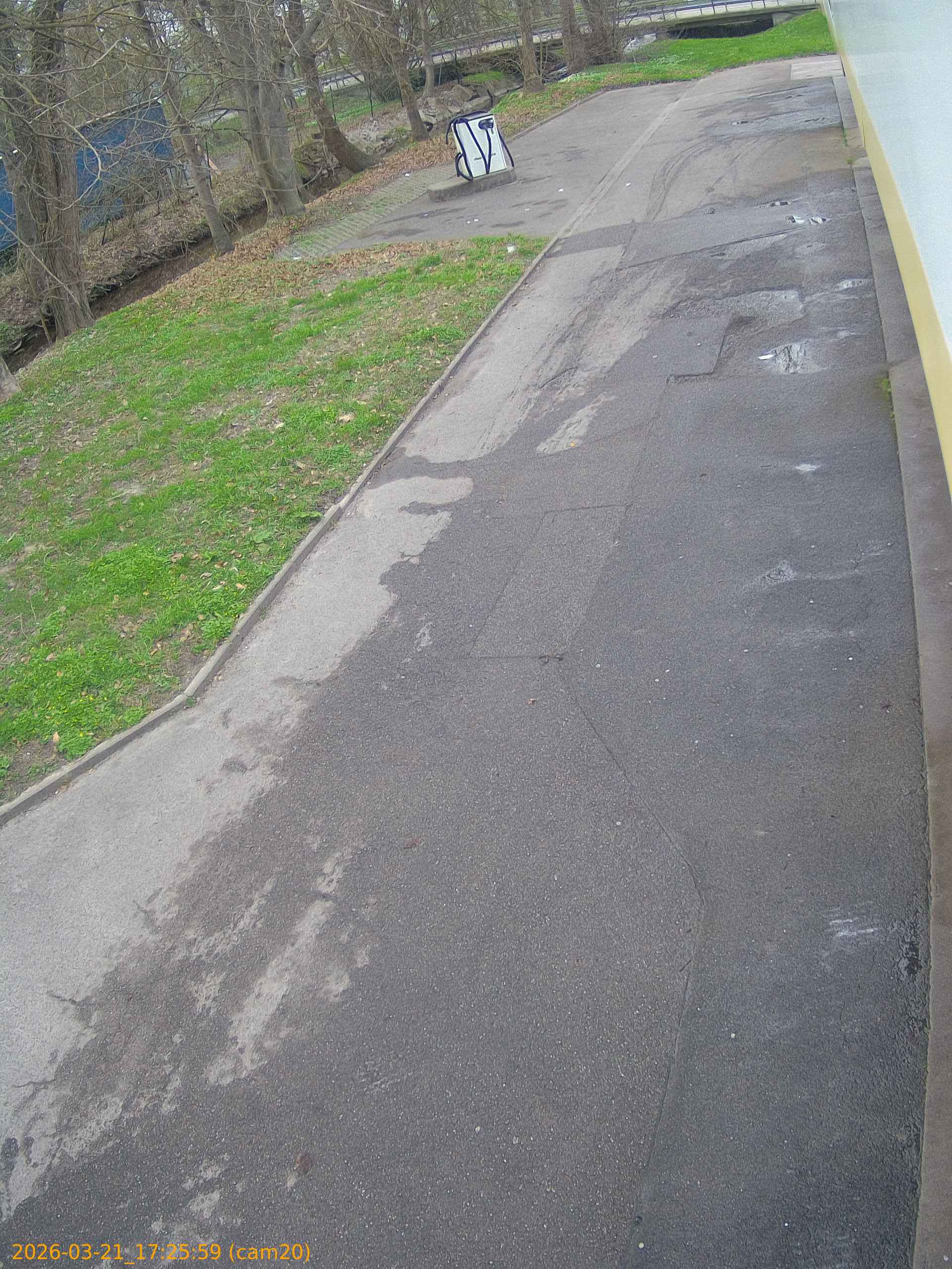 thumbnail_202603211725