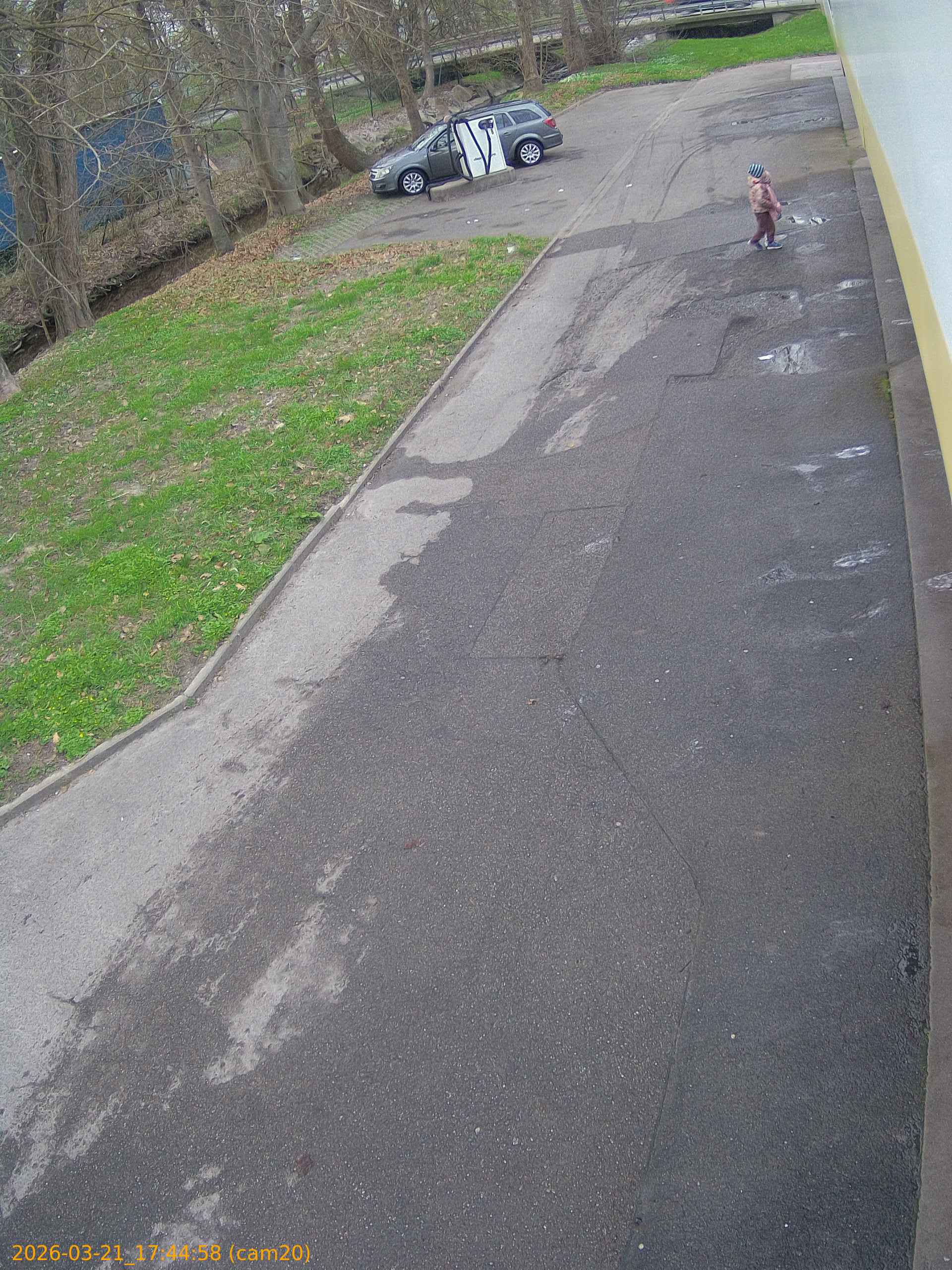 thumbnail_202603211744