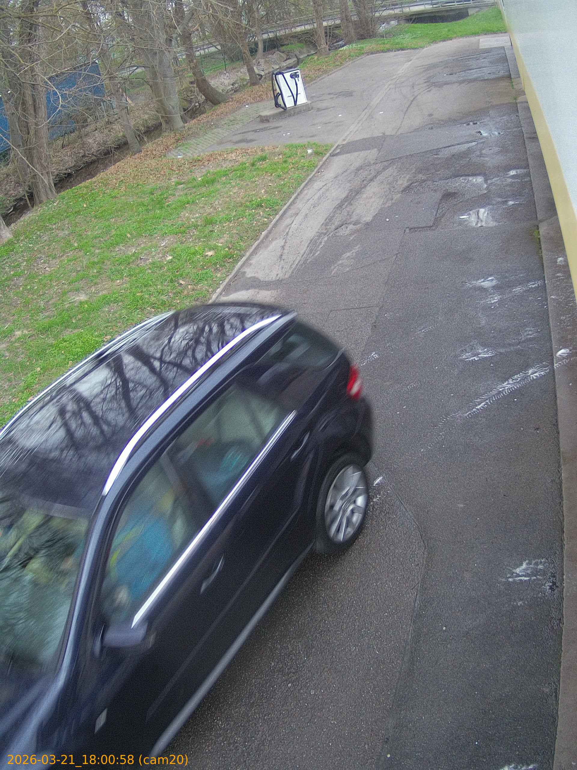 thumbnail_202603211800