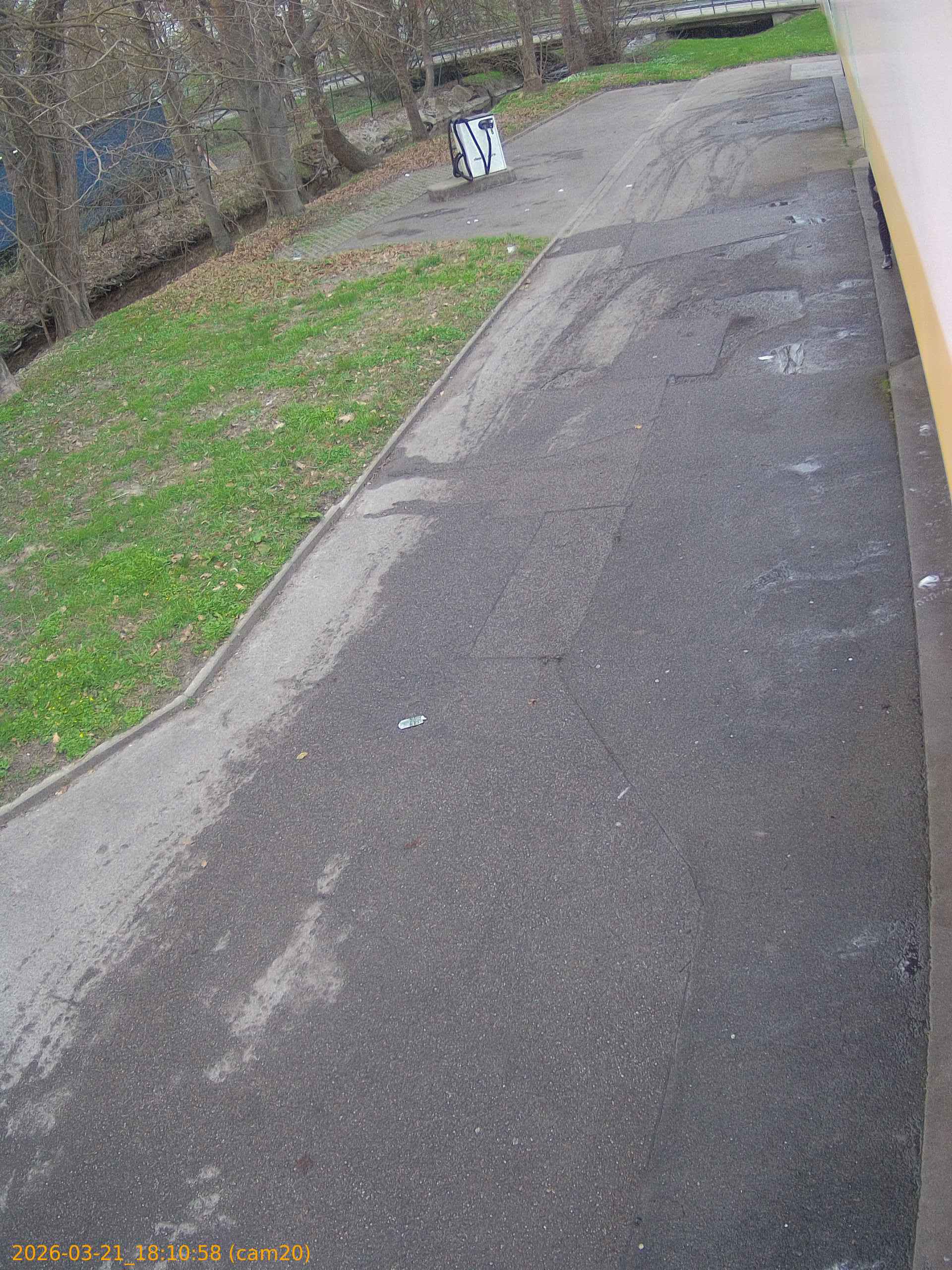 thumbnail_202603211810