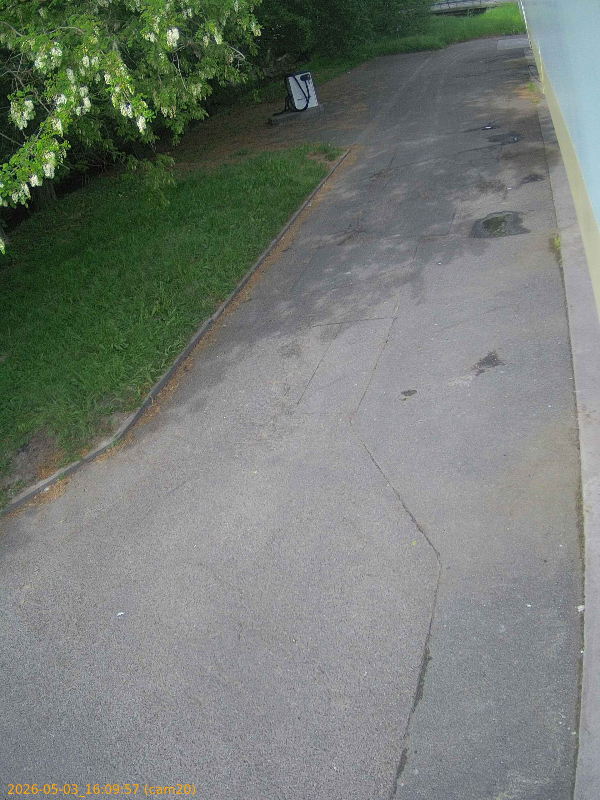 20260503160957