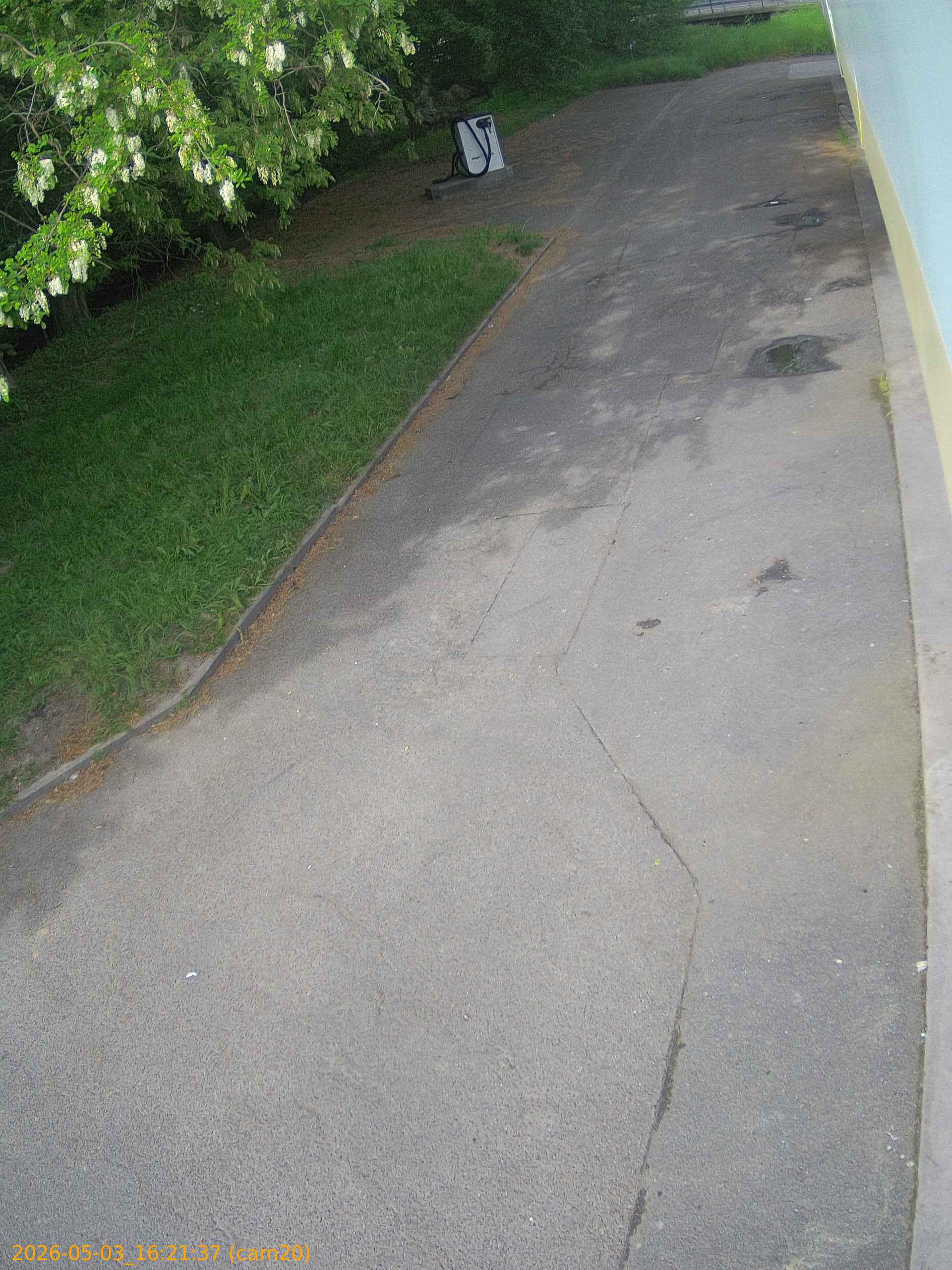 20260503162137