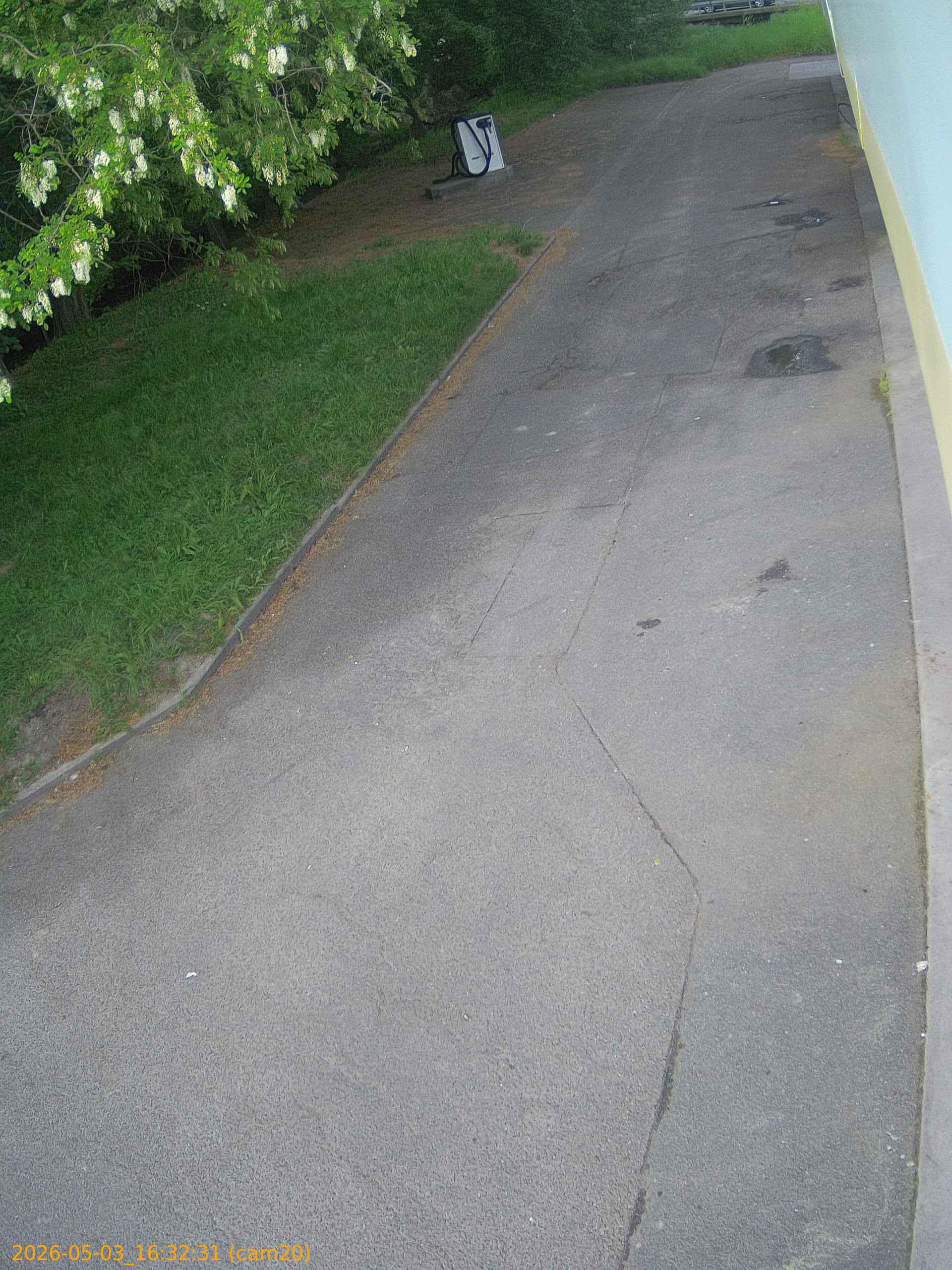20260503163231