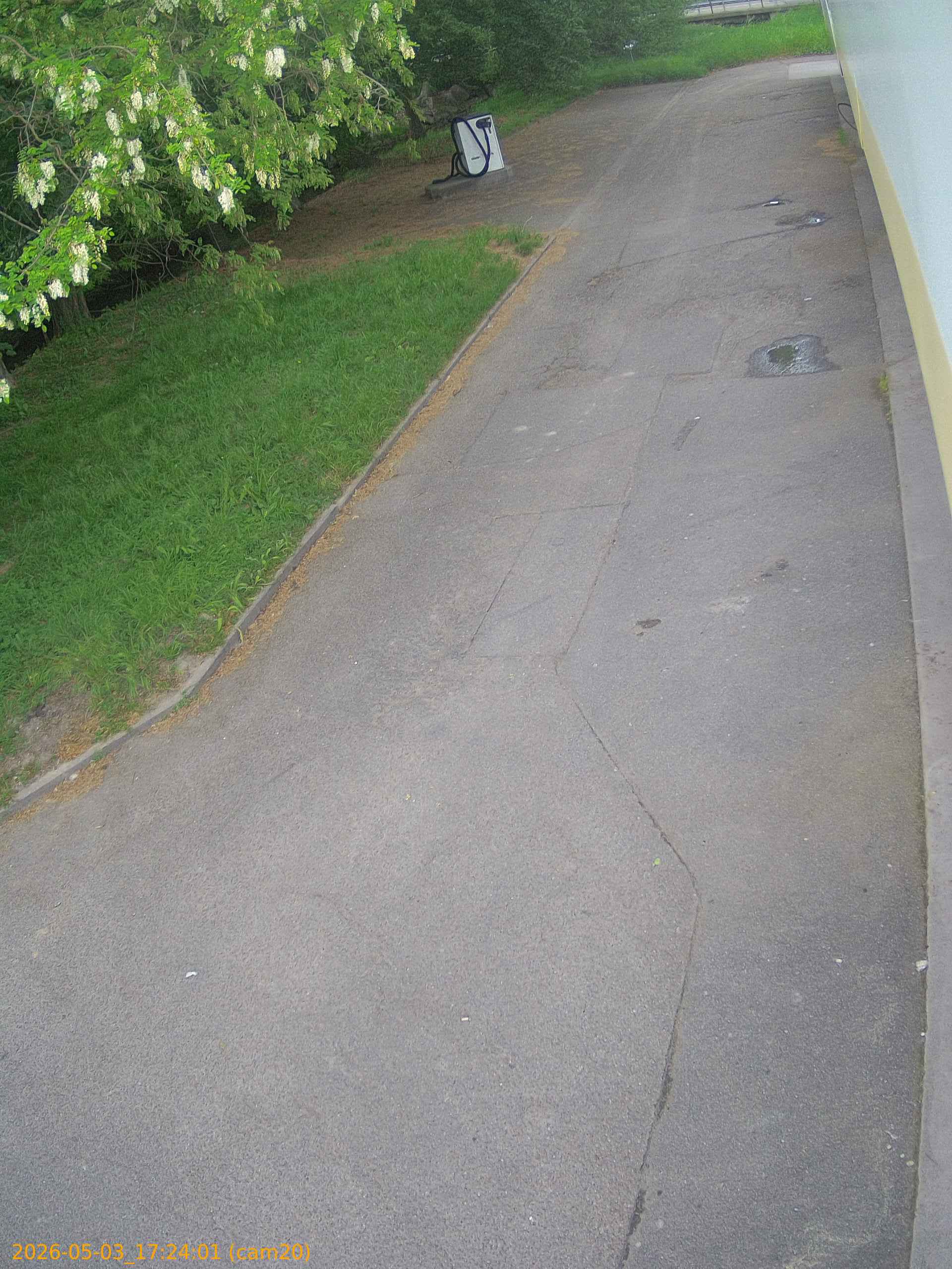 thumbnail_20260503172401