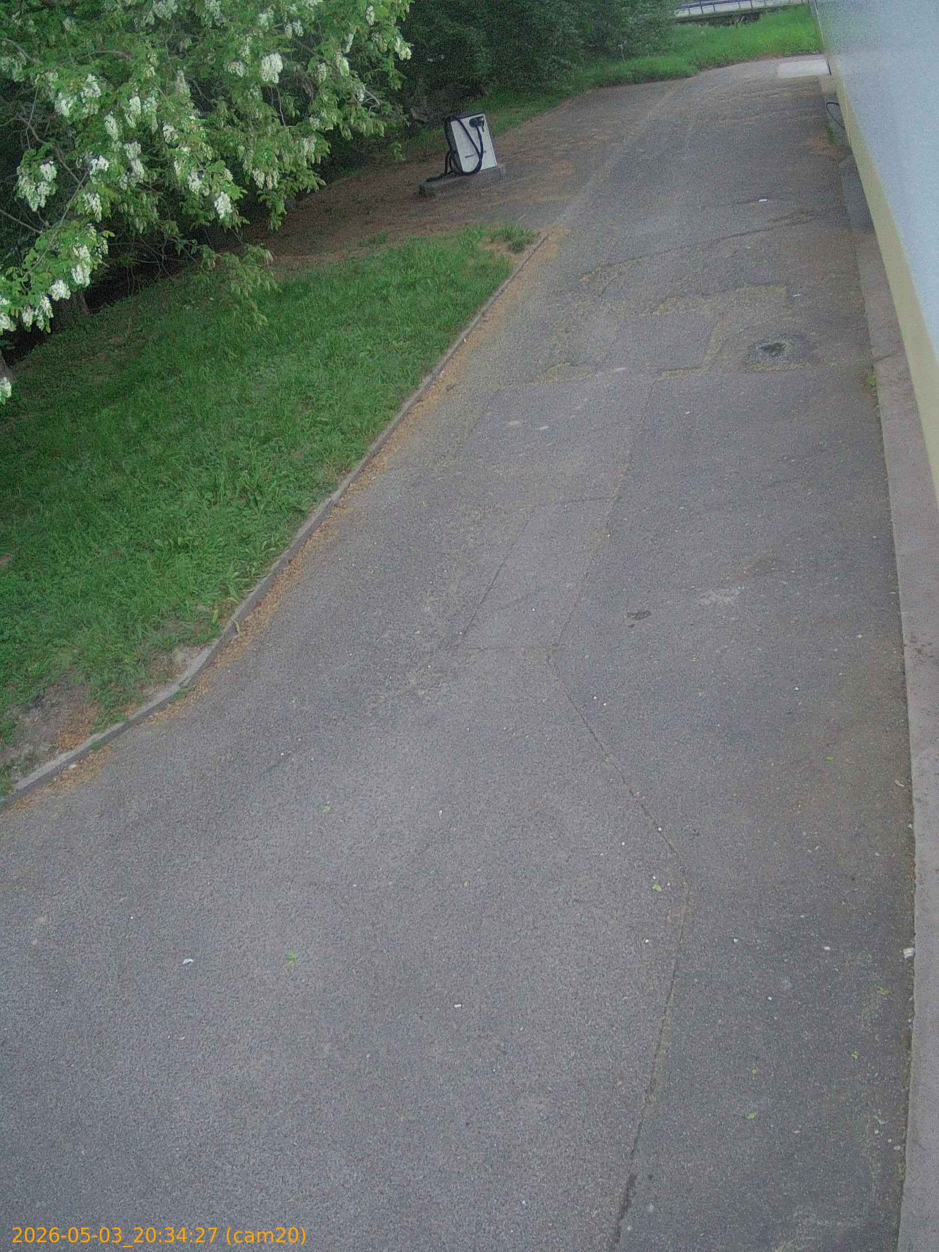 thumbnail_20260503203427