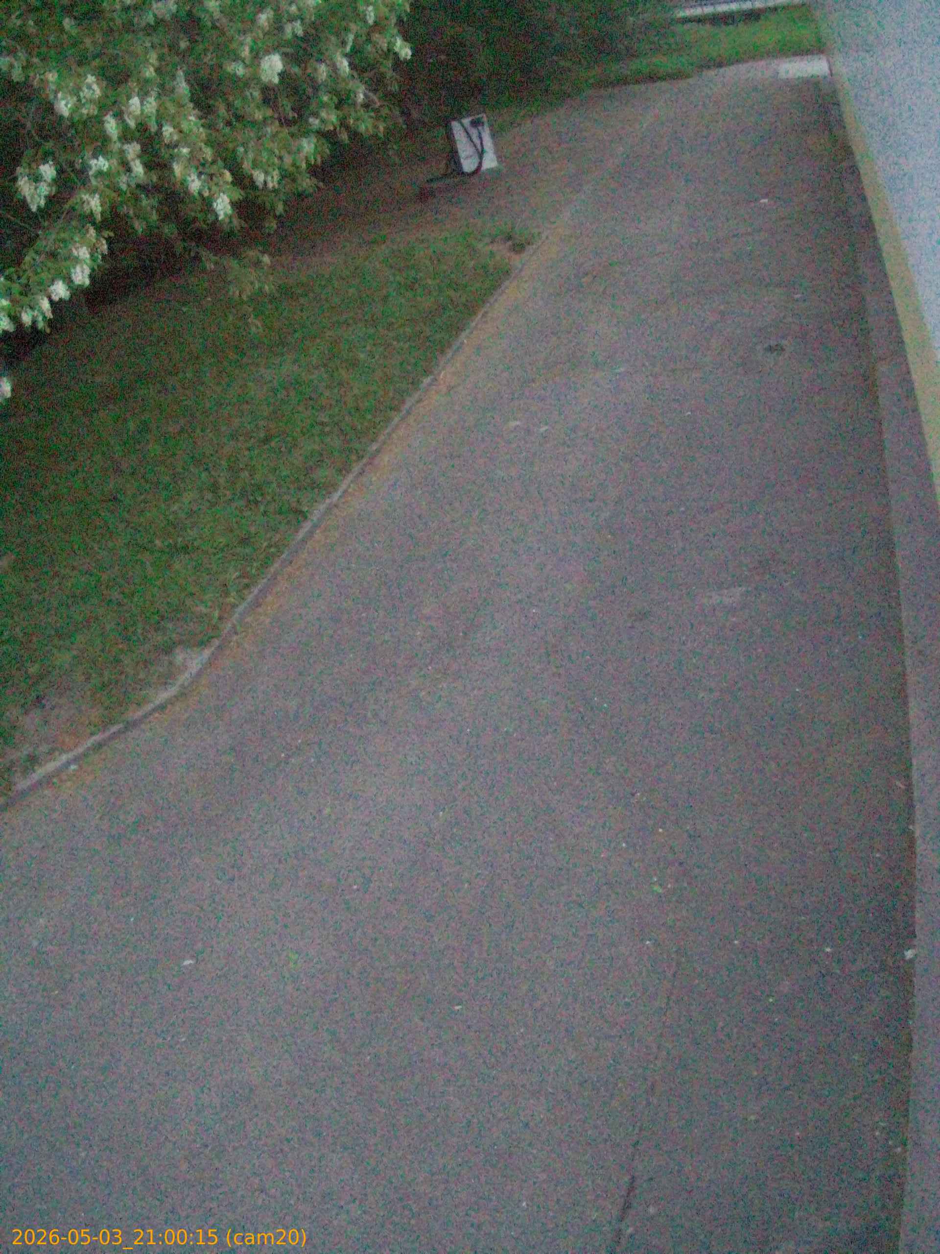 20260503210015