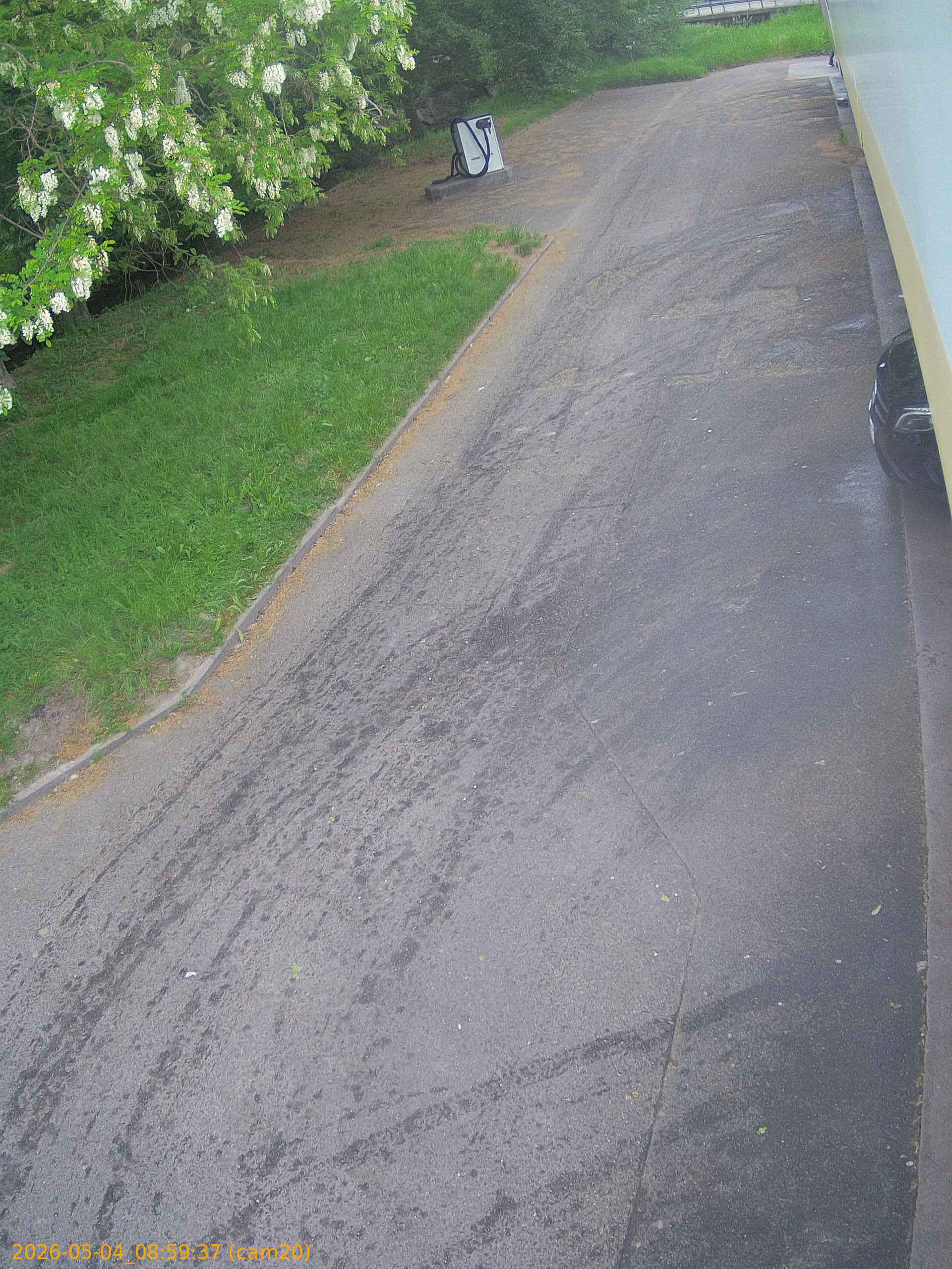 20260504085937