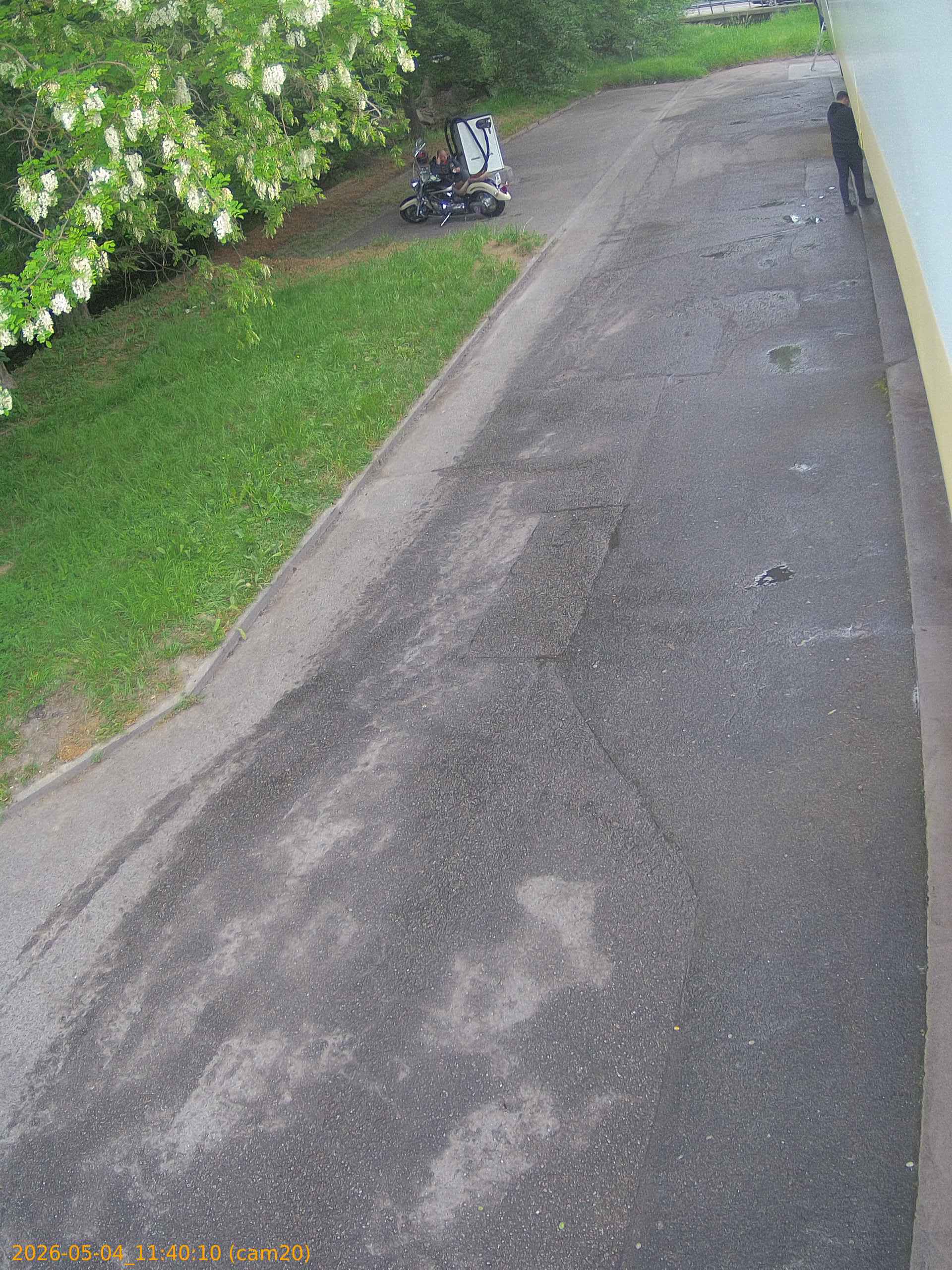 20260504114010
