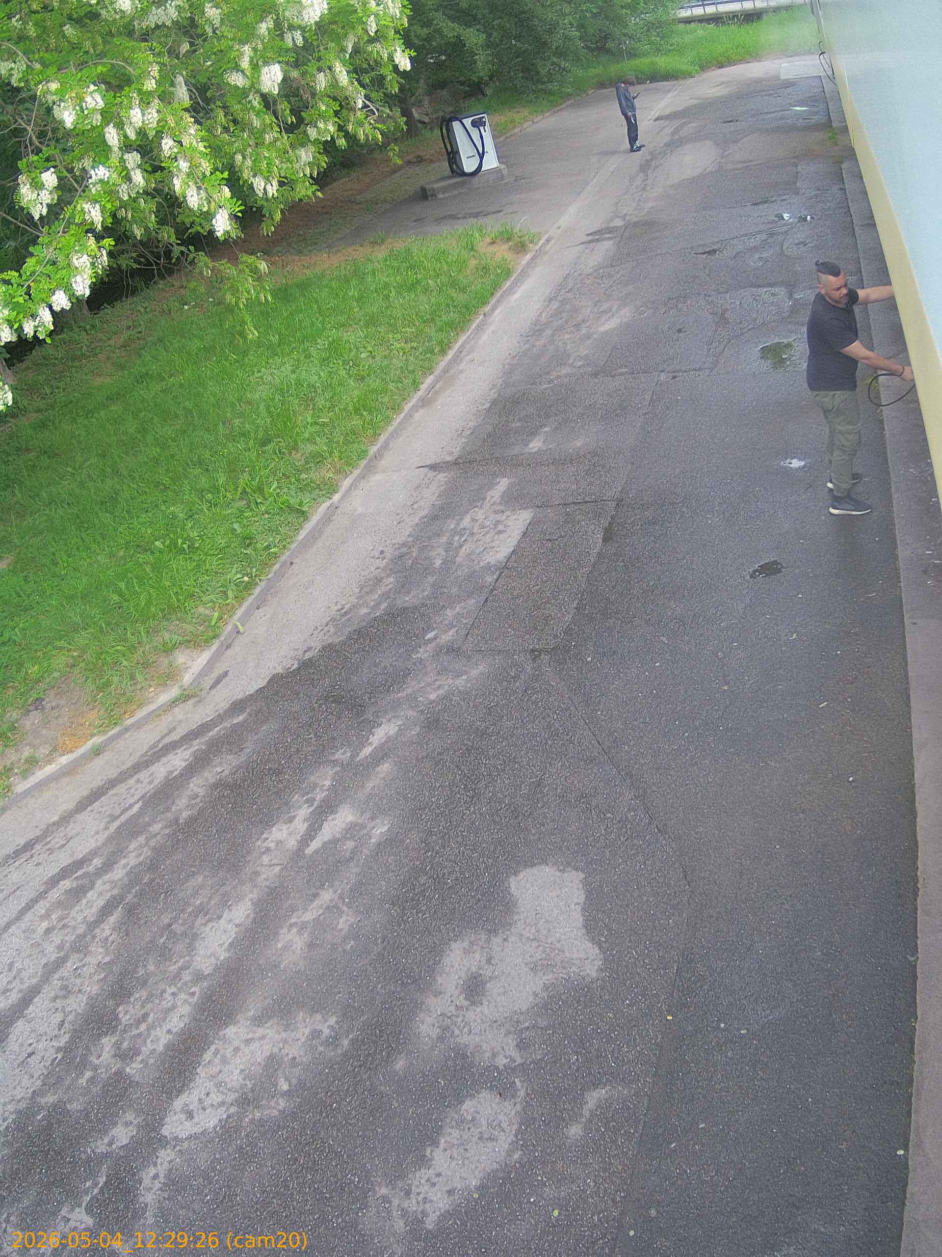 20260504122926