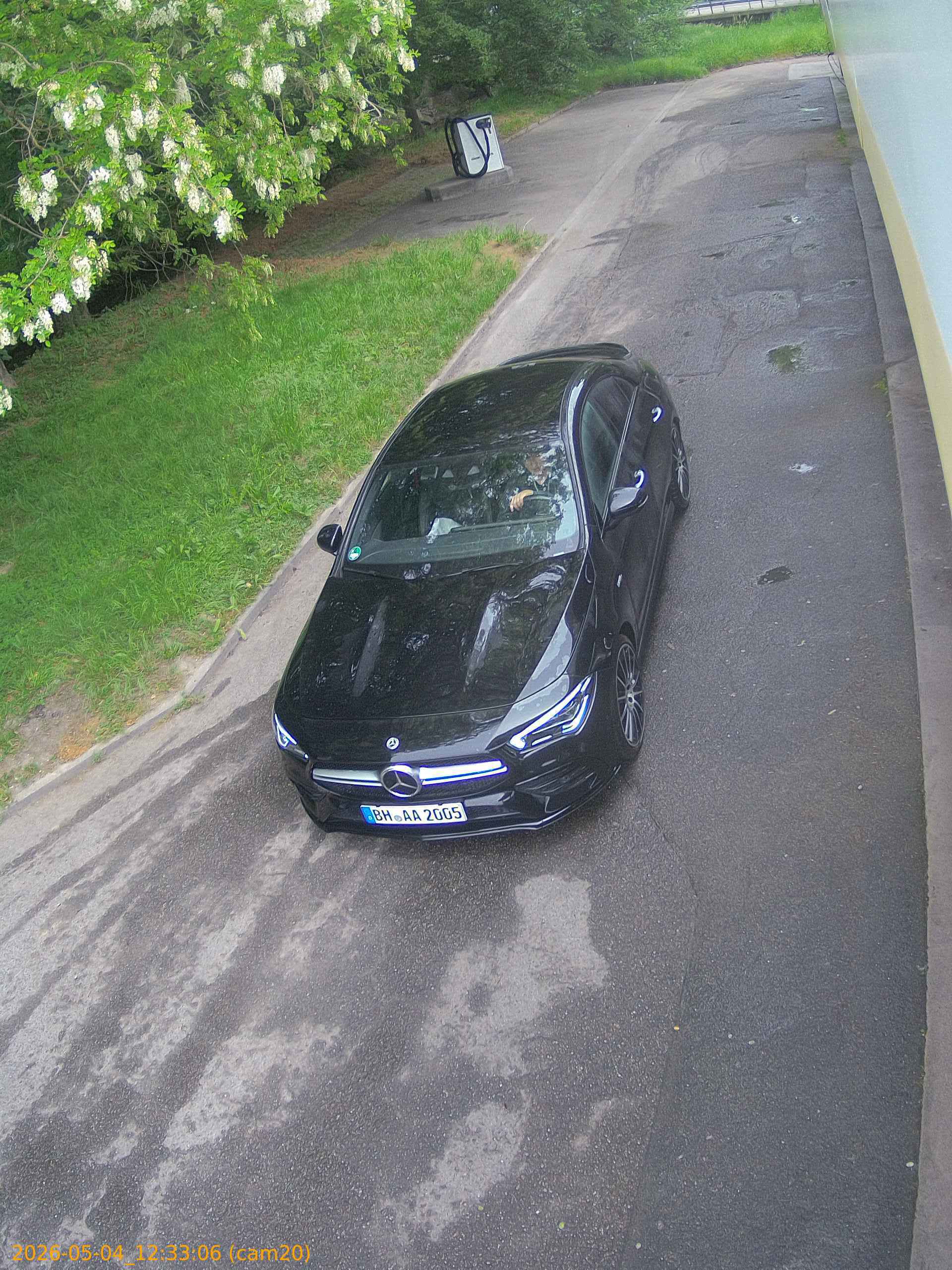 20260504123306
