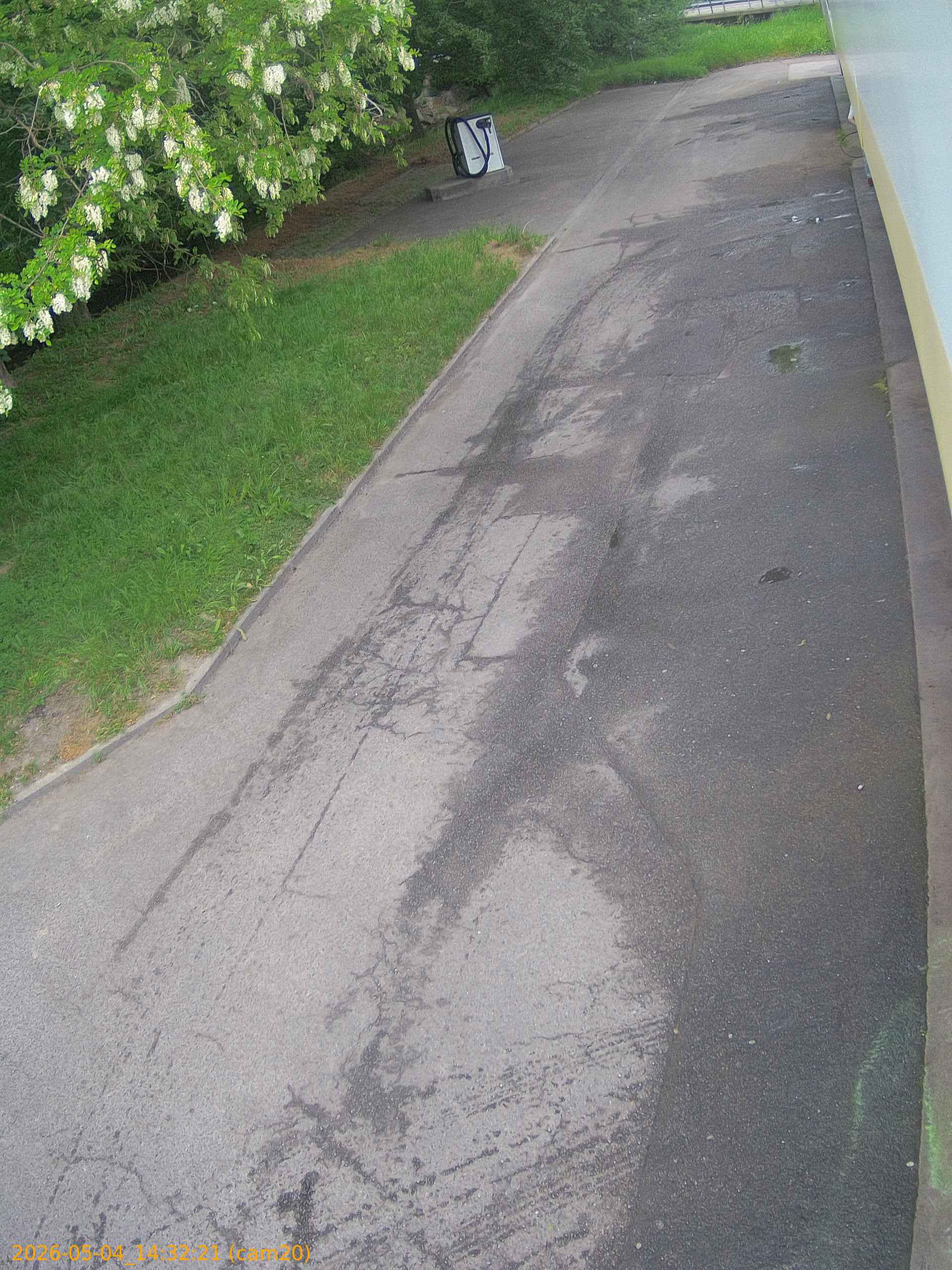 20260504143221