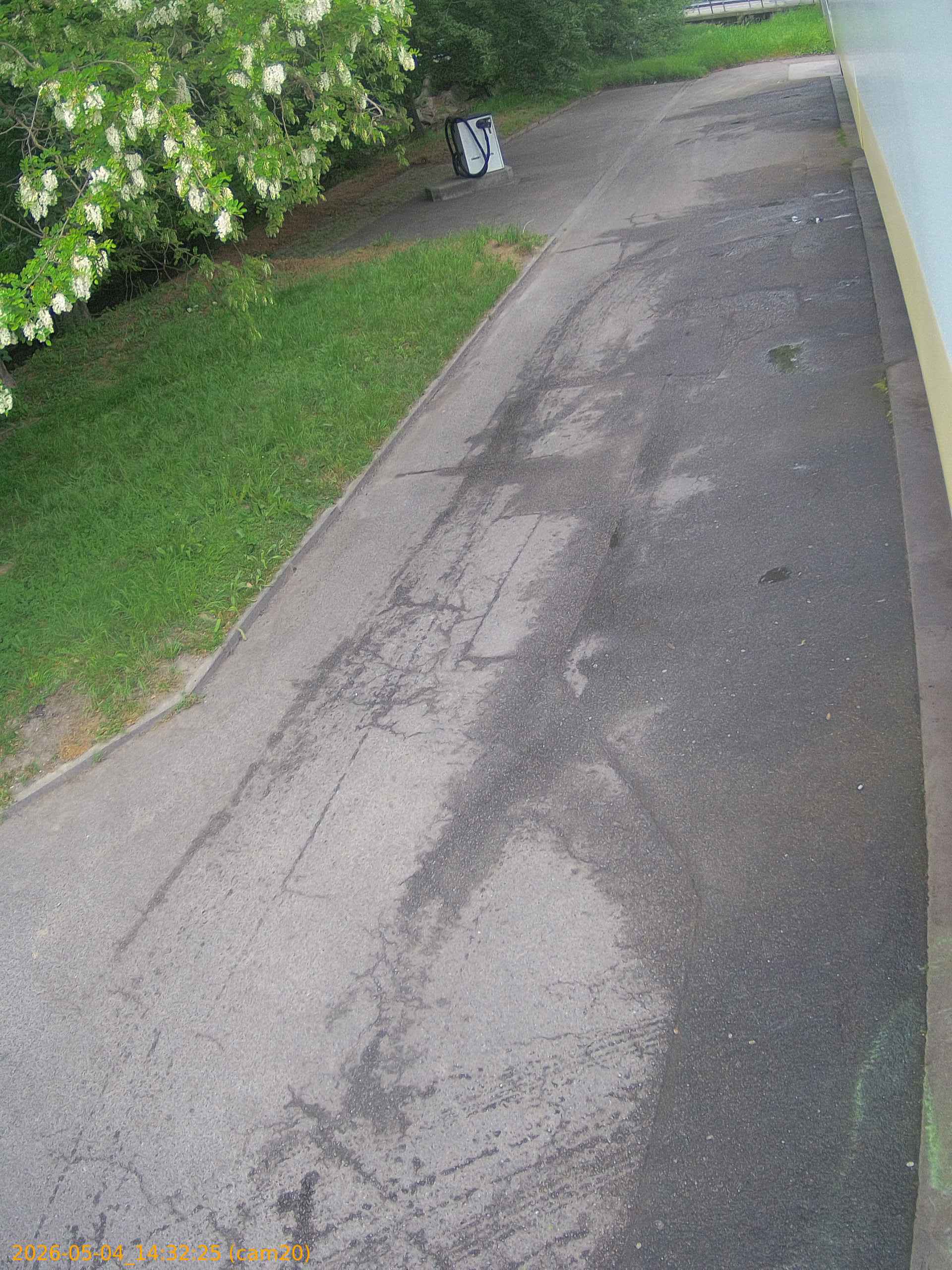 20260504143225