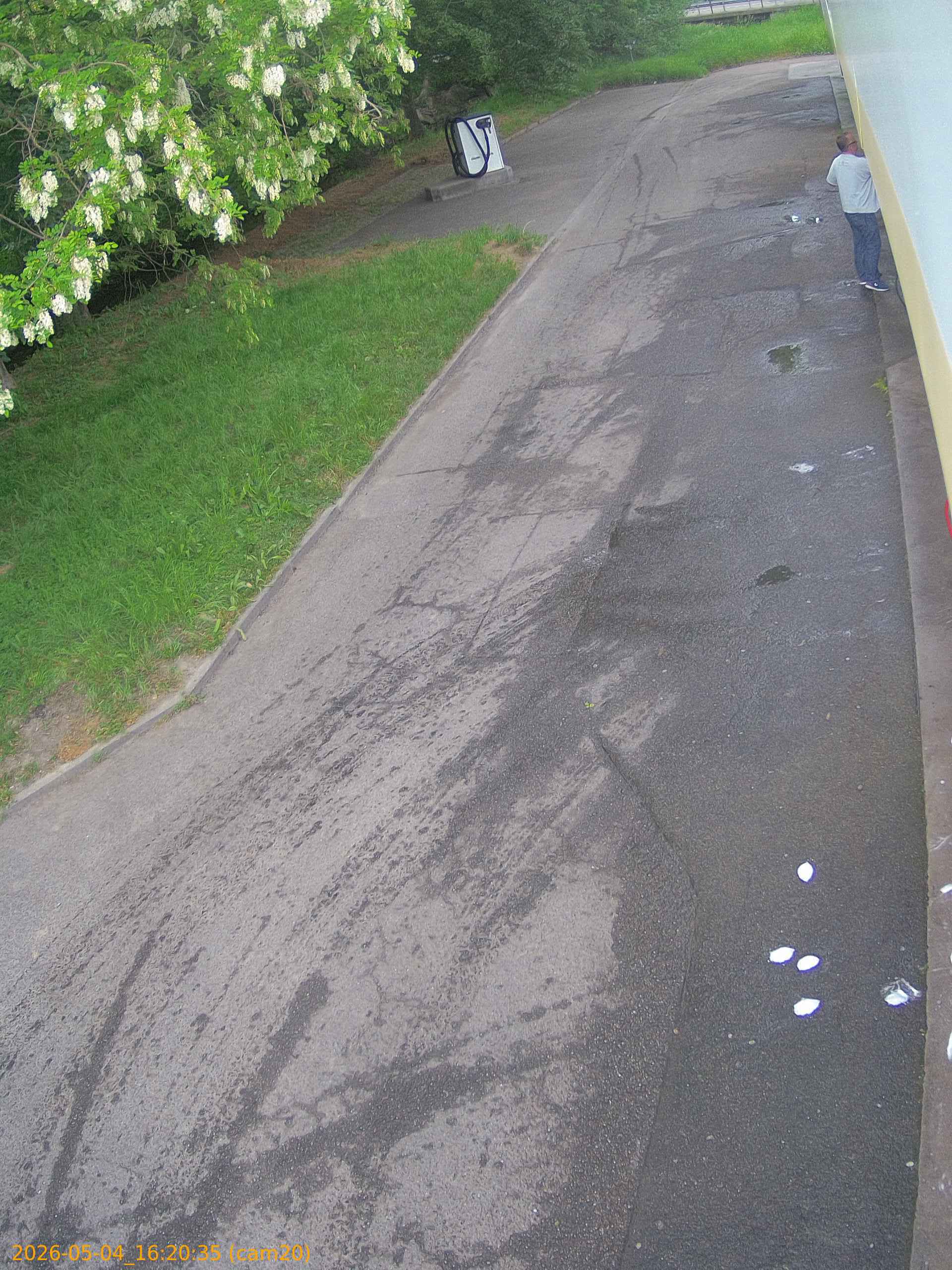 20260504162035