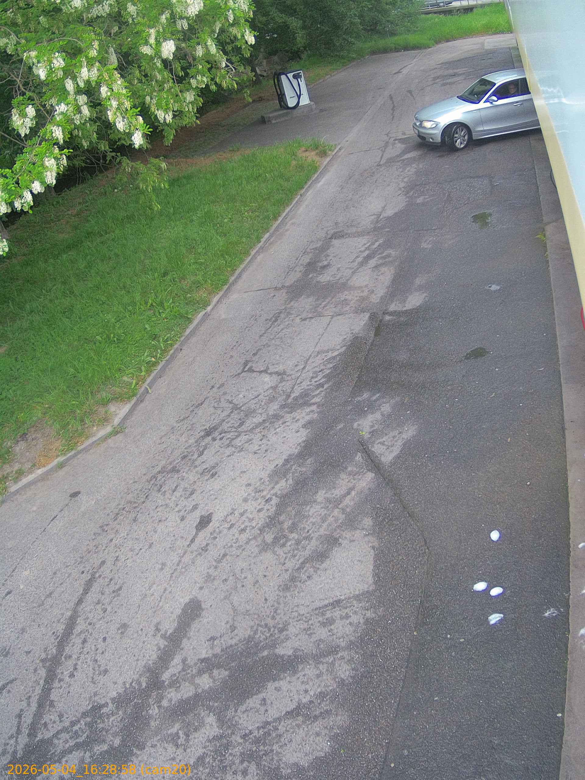 thumbnail_202605041628
