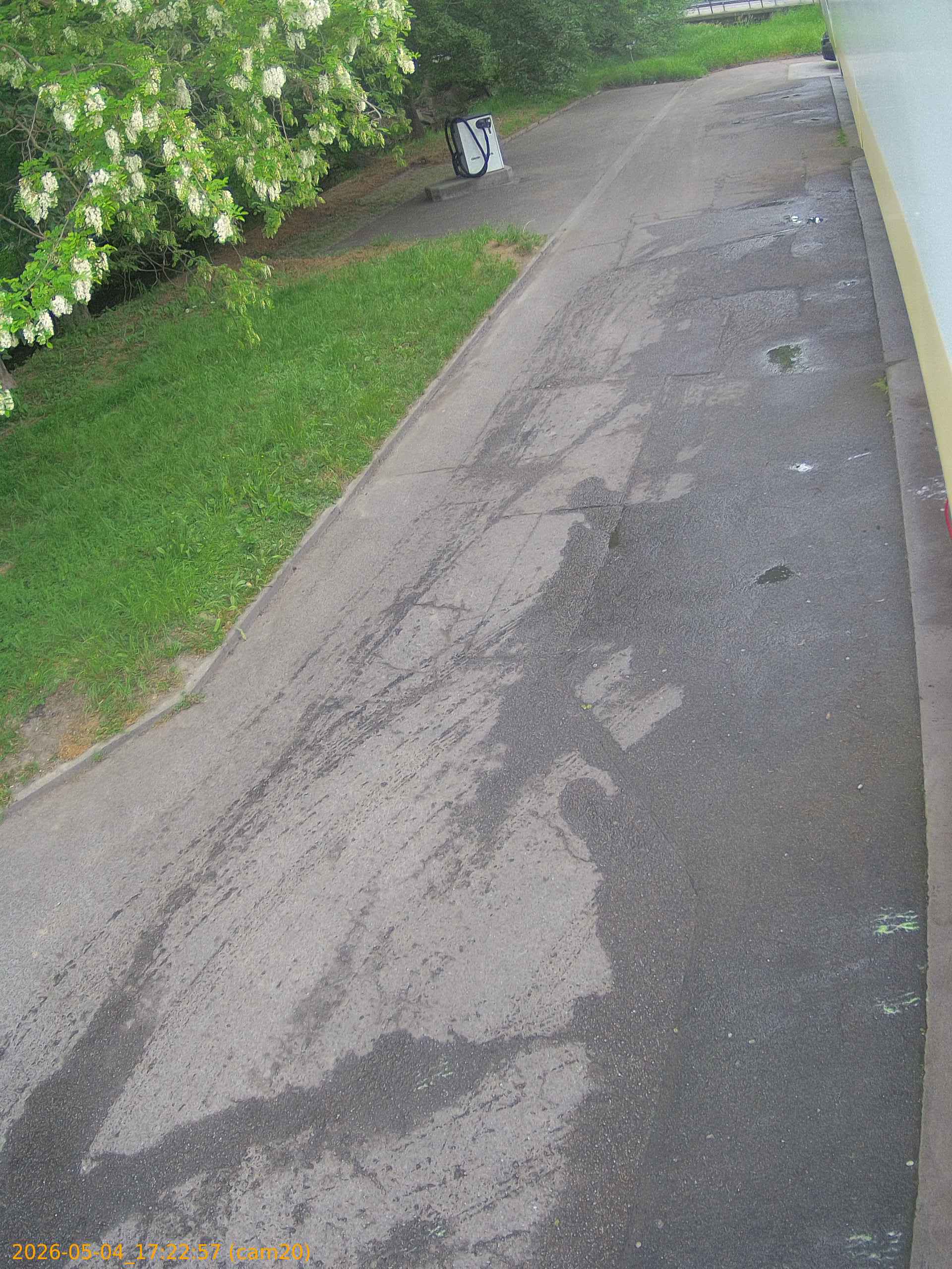 20260504172257