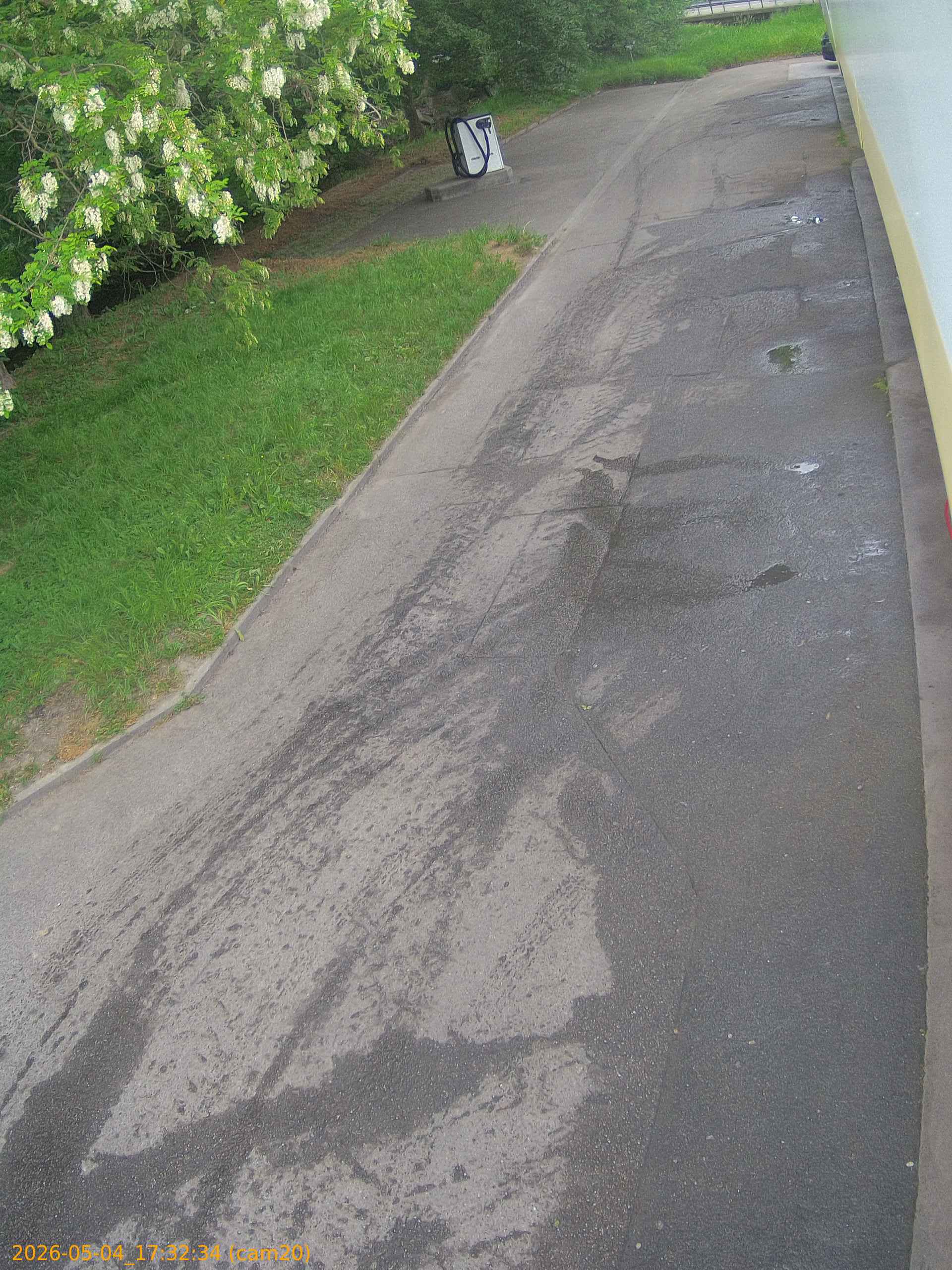 20260504173234
