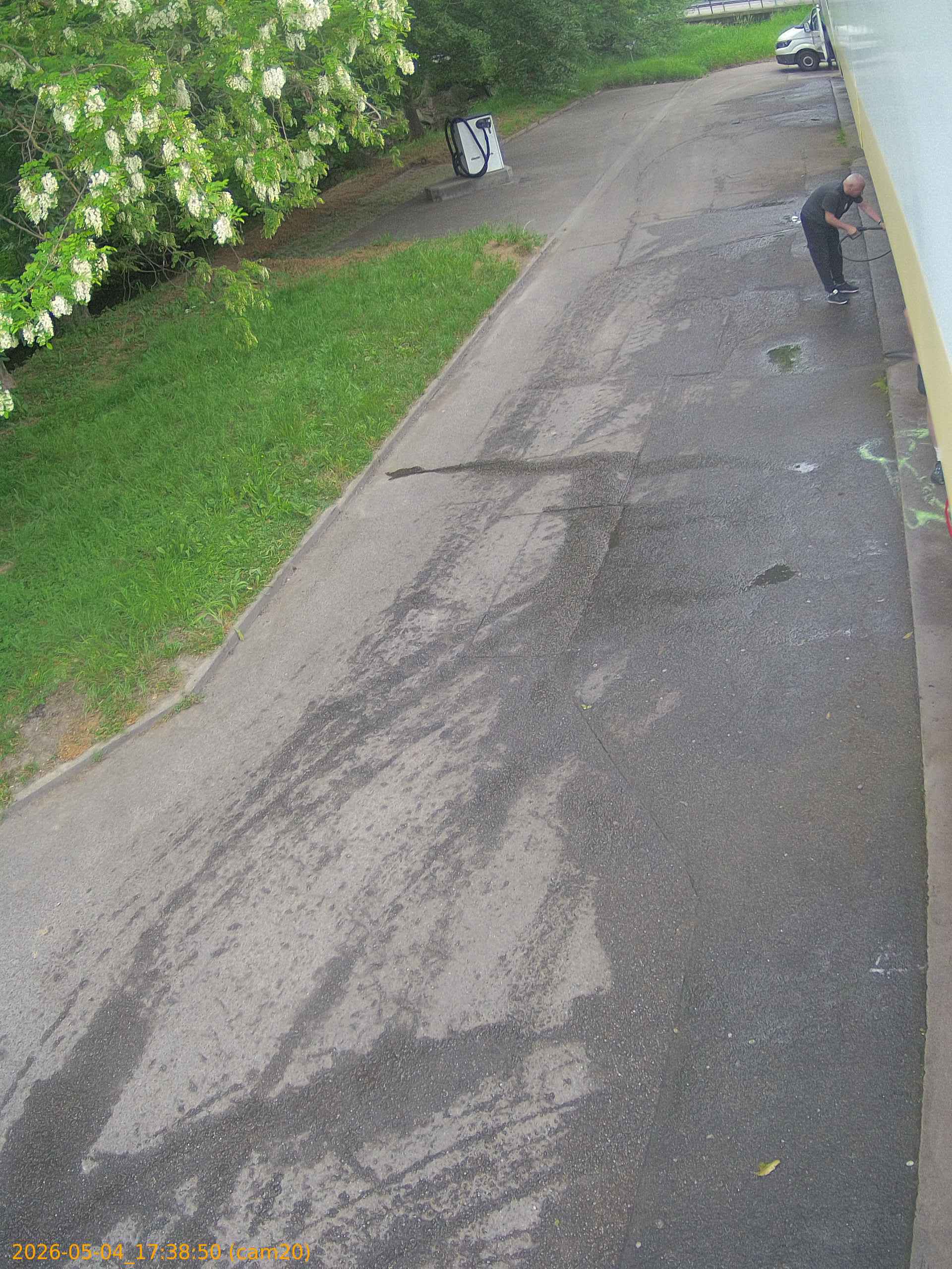 20260504173850