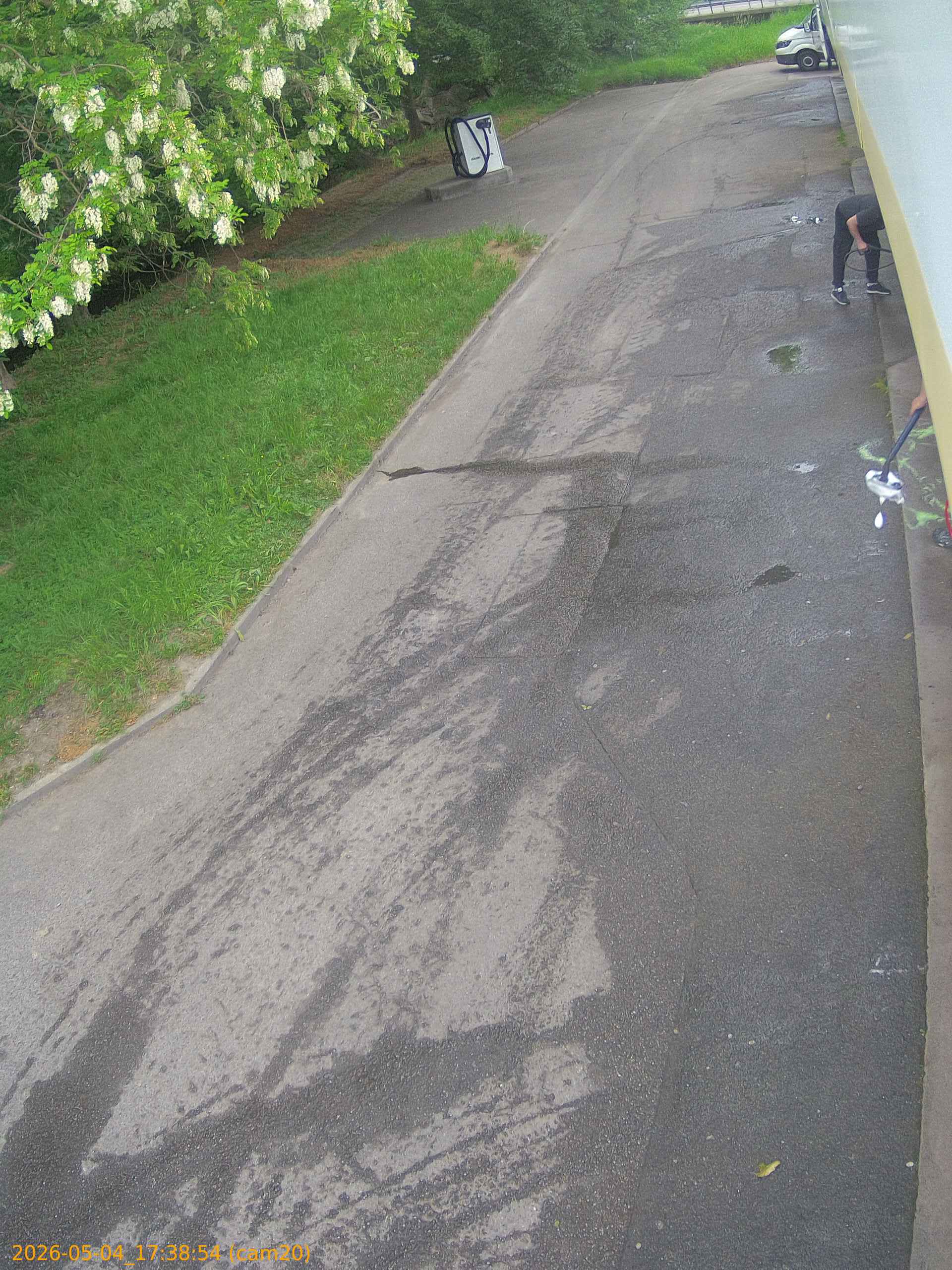 20260504173854