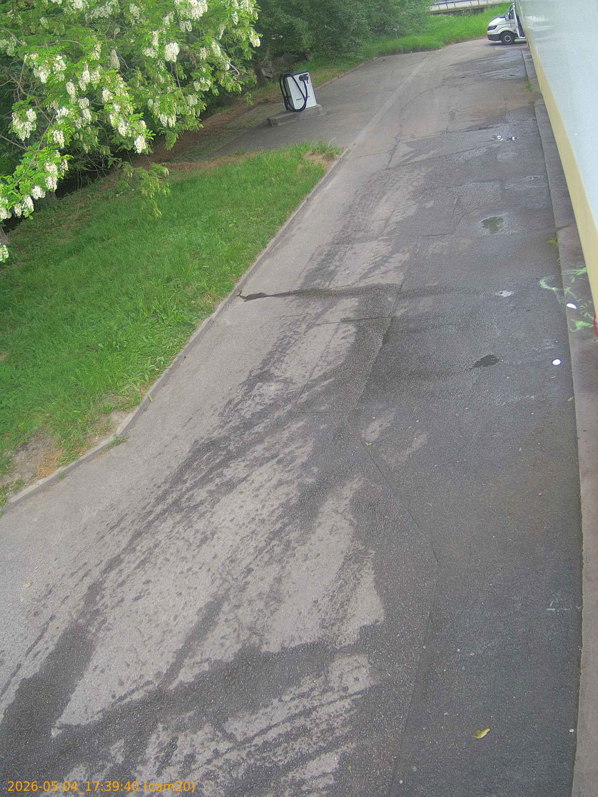 20260504173940