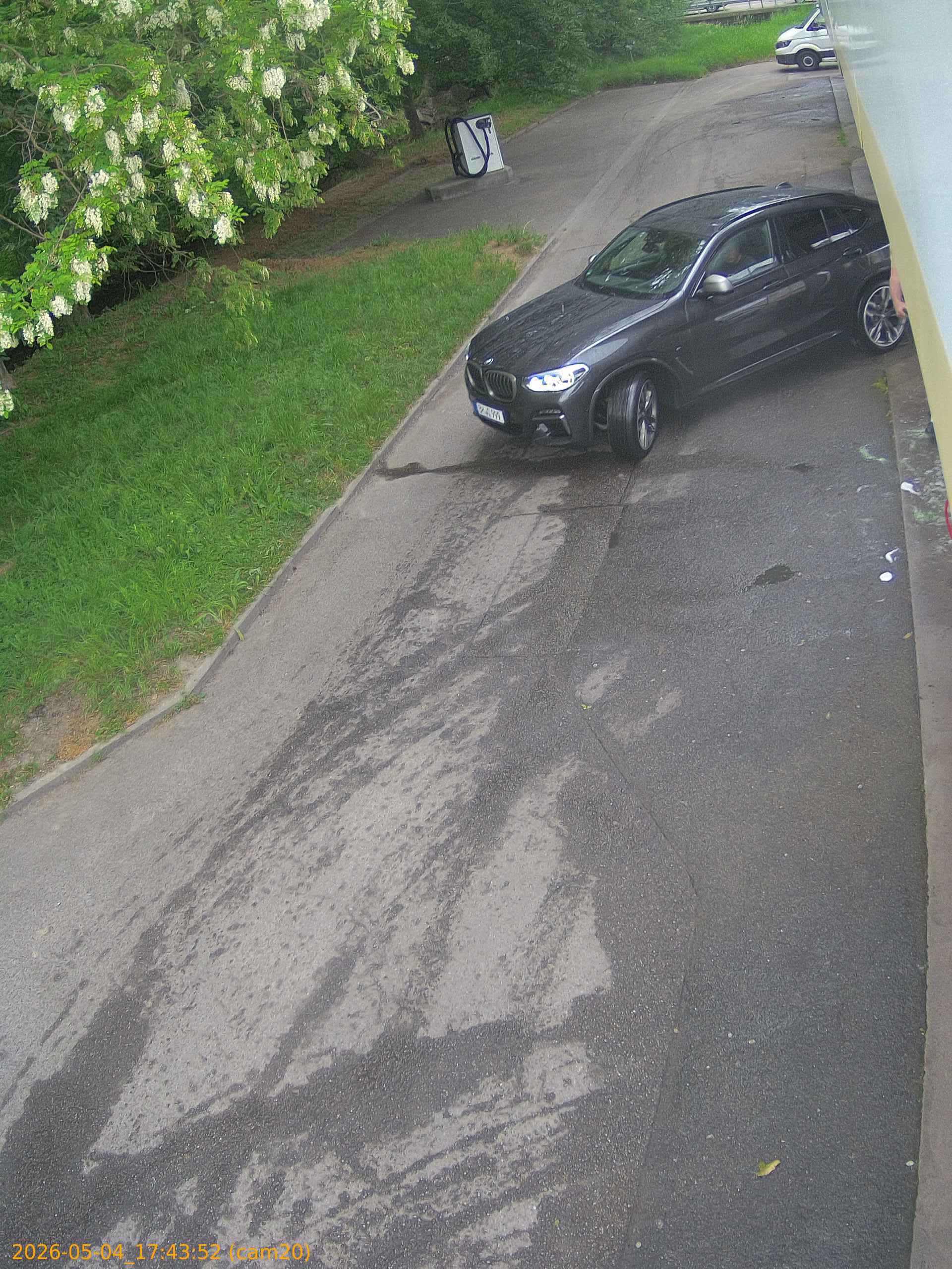 20260504174352