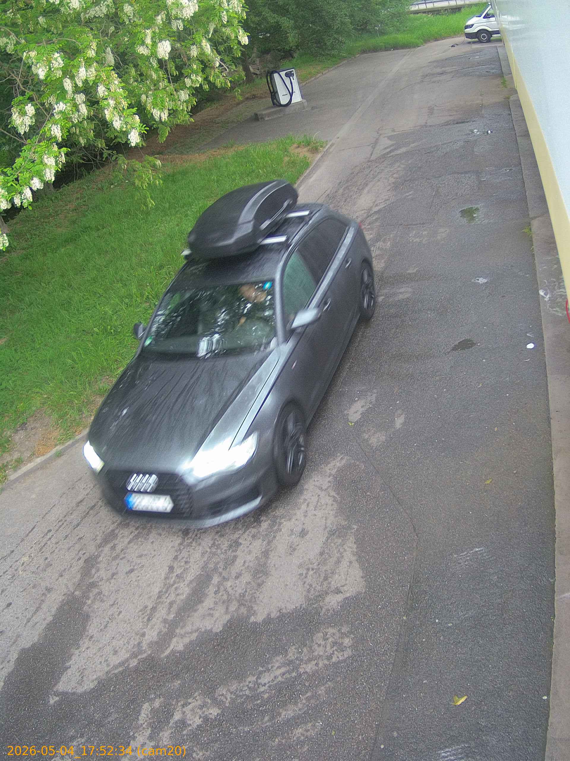 20260504175234