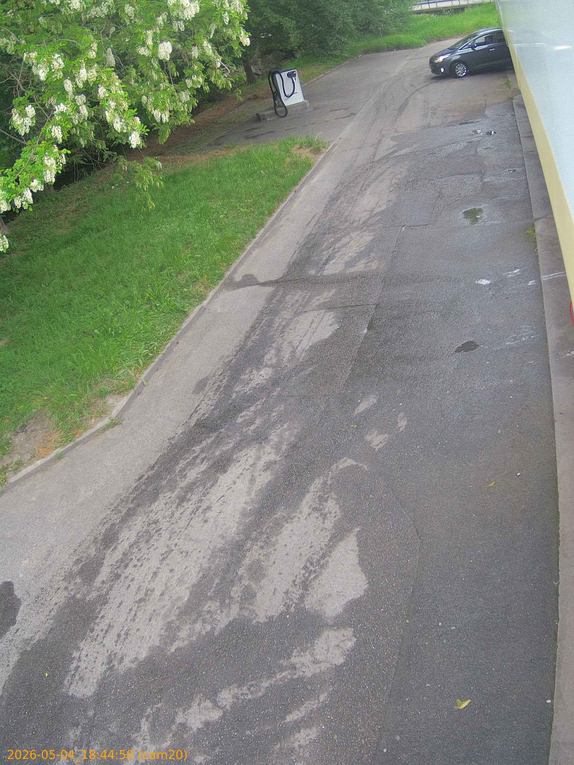 202605041844