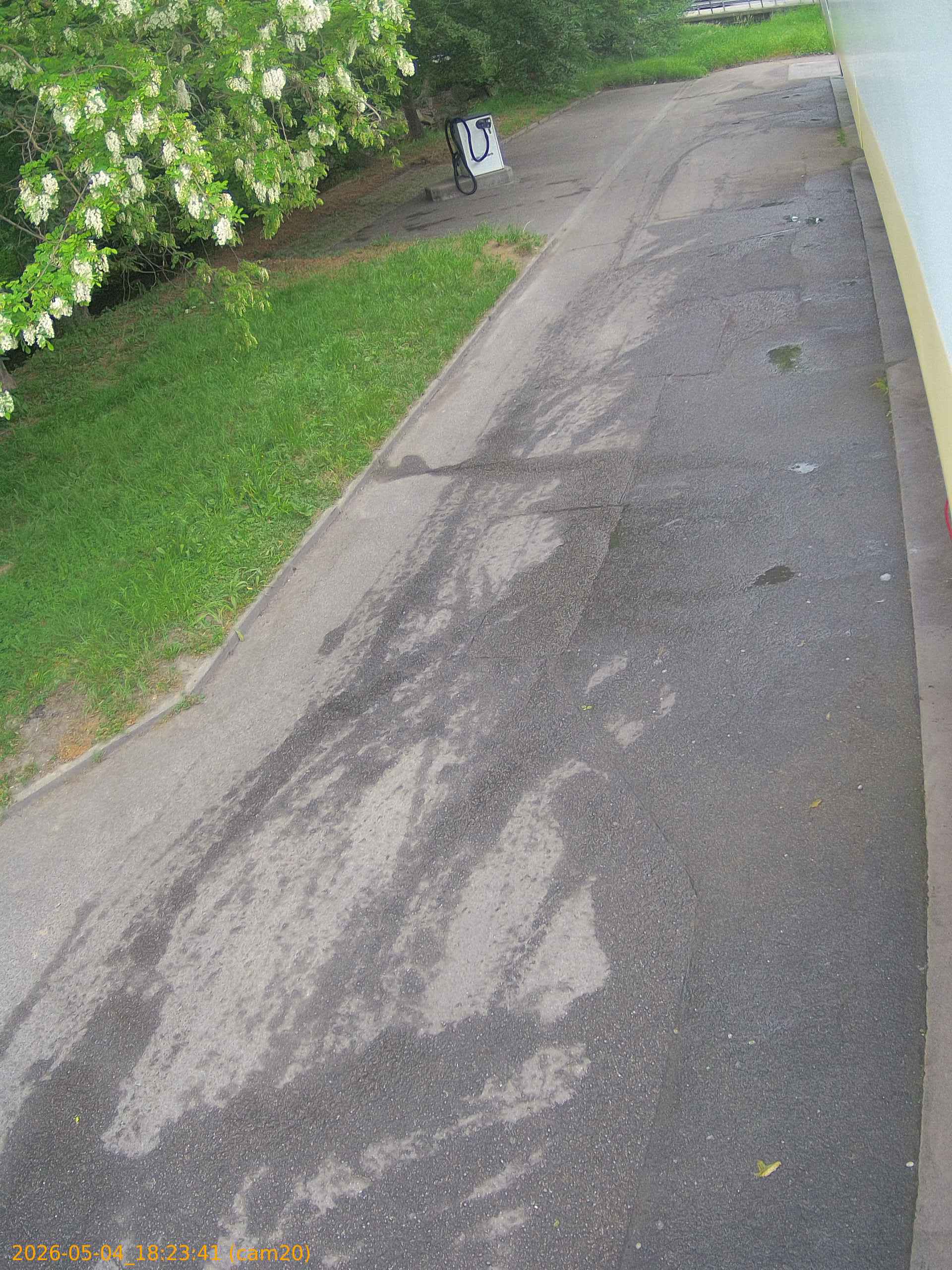 thumbnail_20260504182341