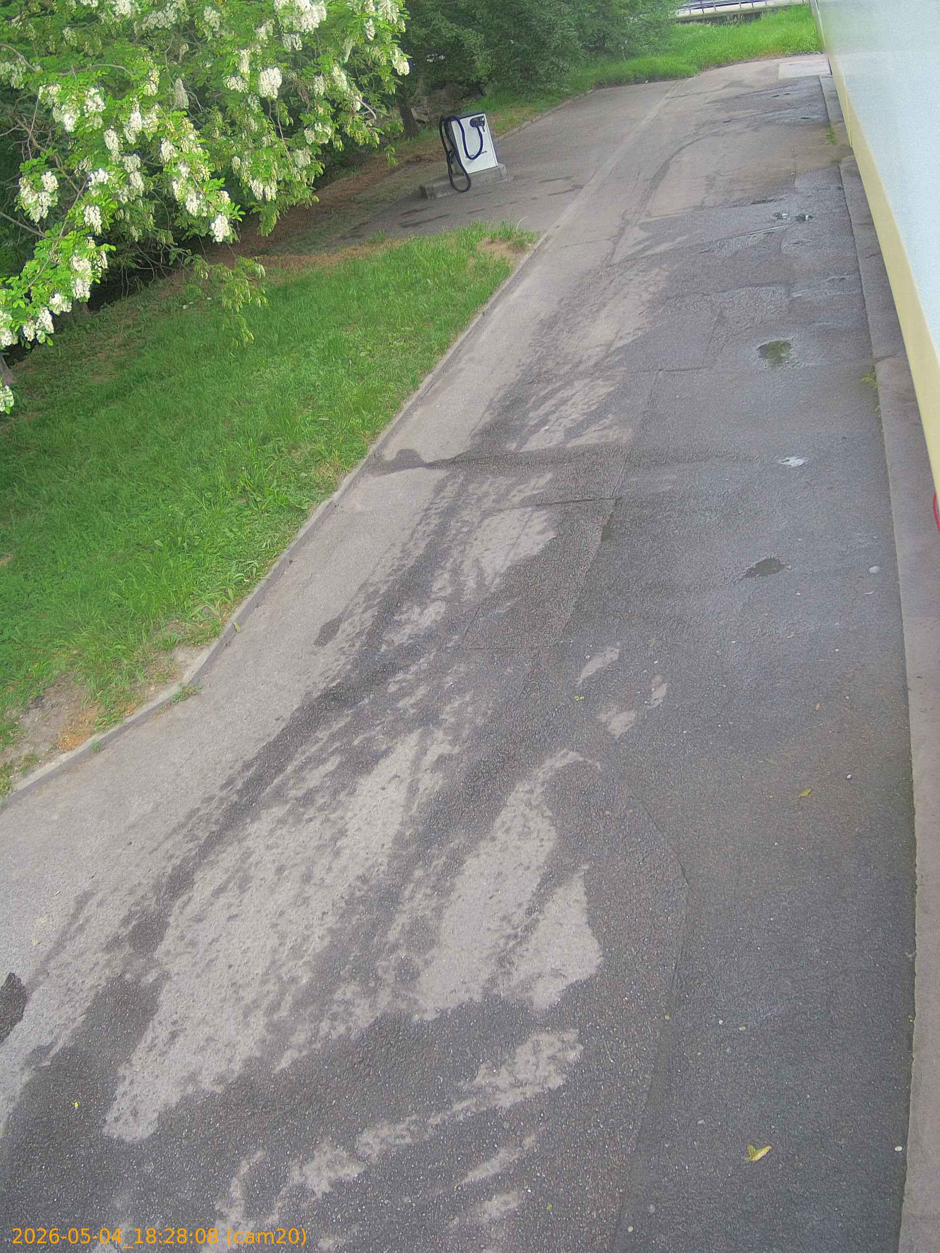 20260504182808