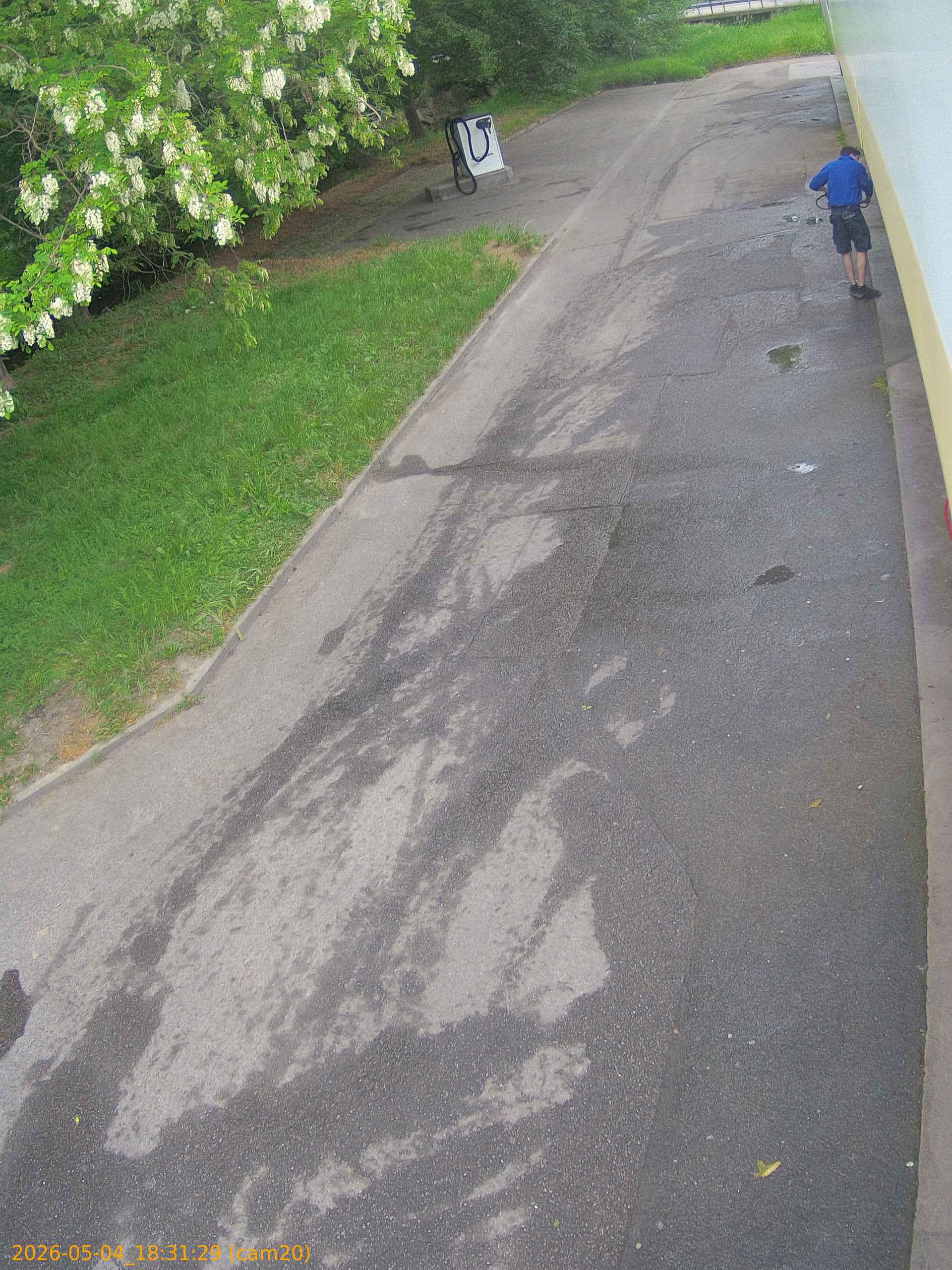 thumbnail_20260504183129