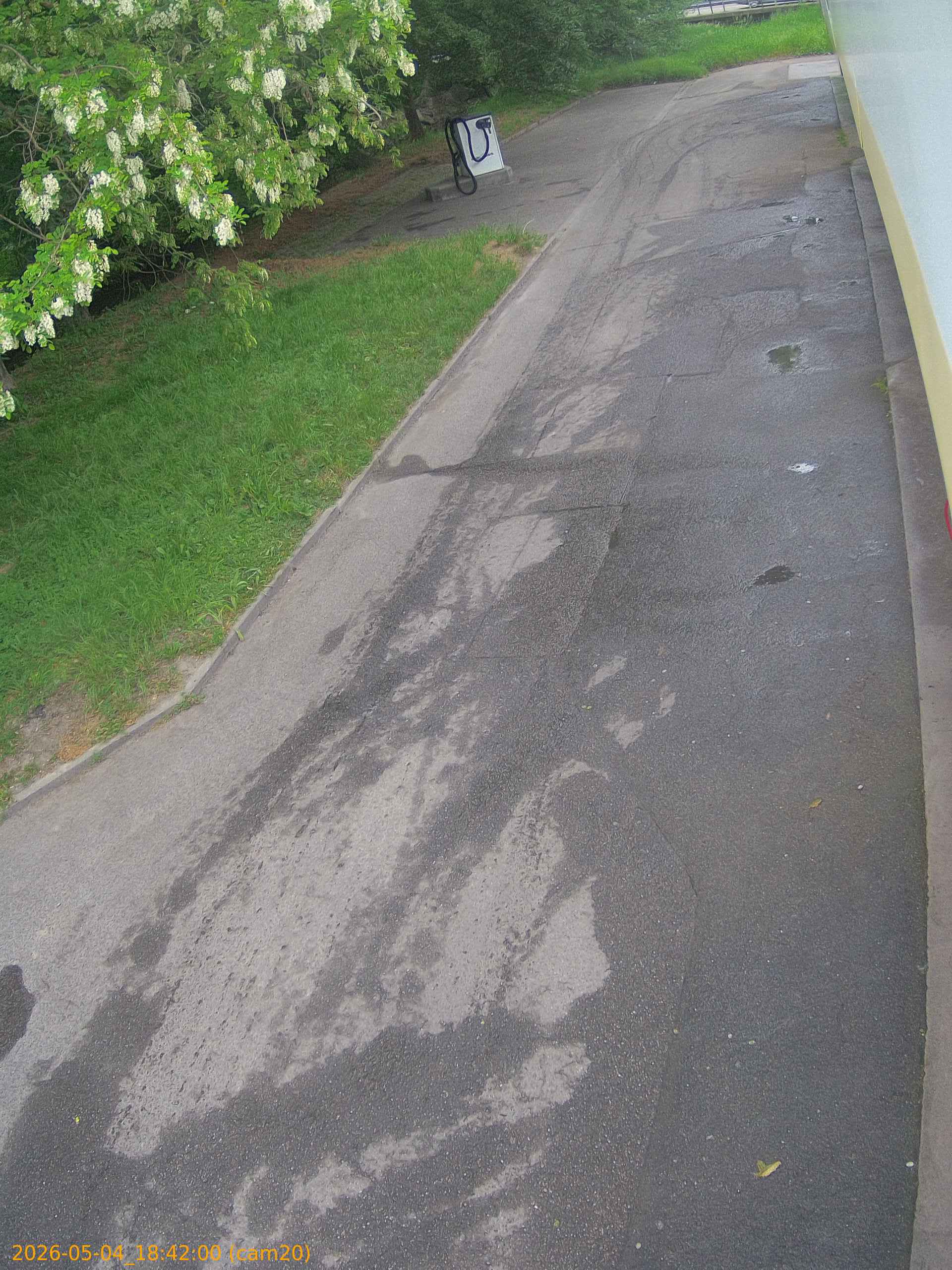 20260504184200