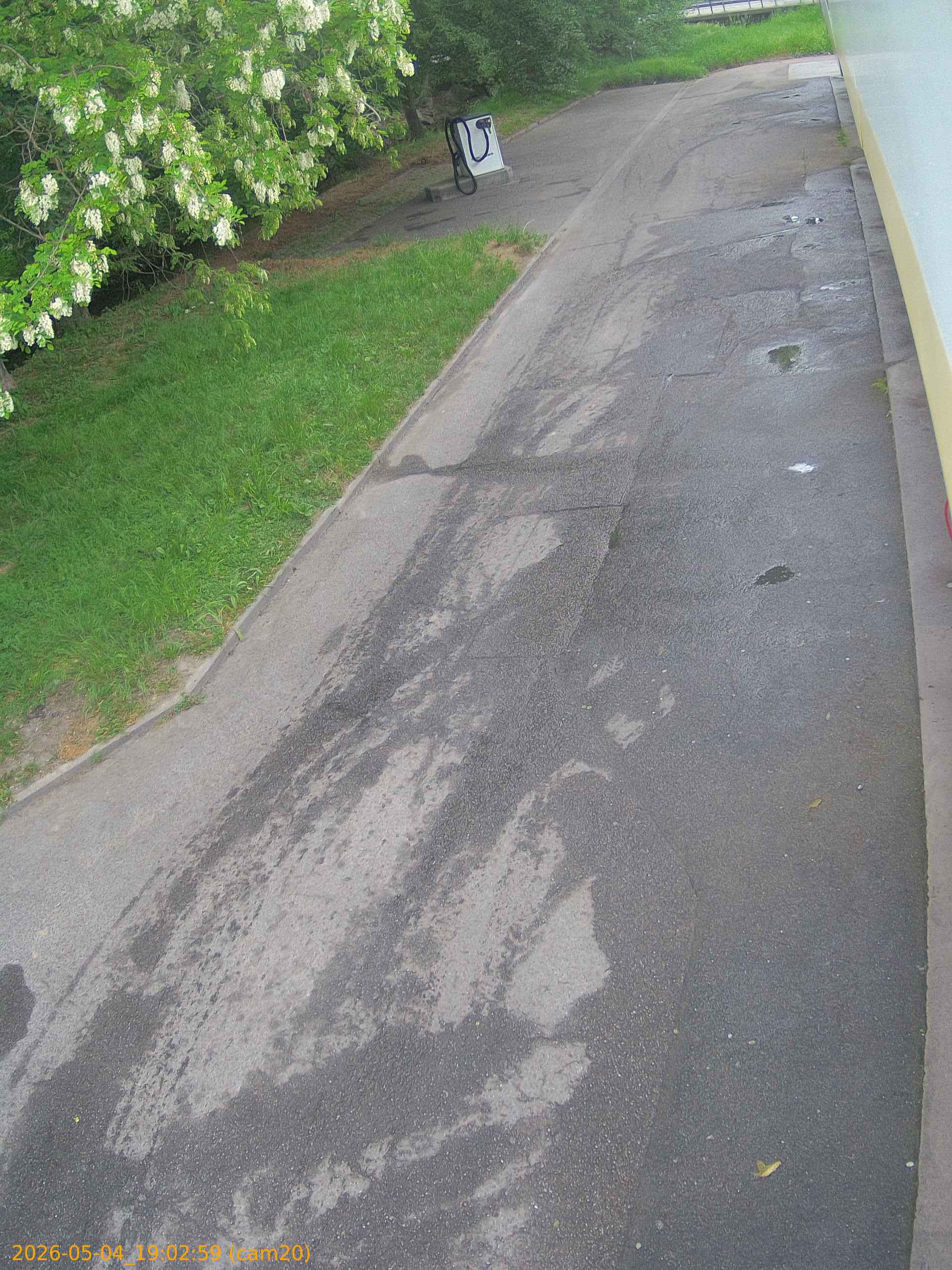 thumbnail_20260504190259