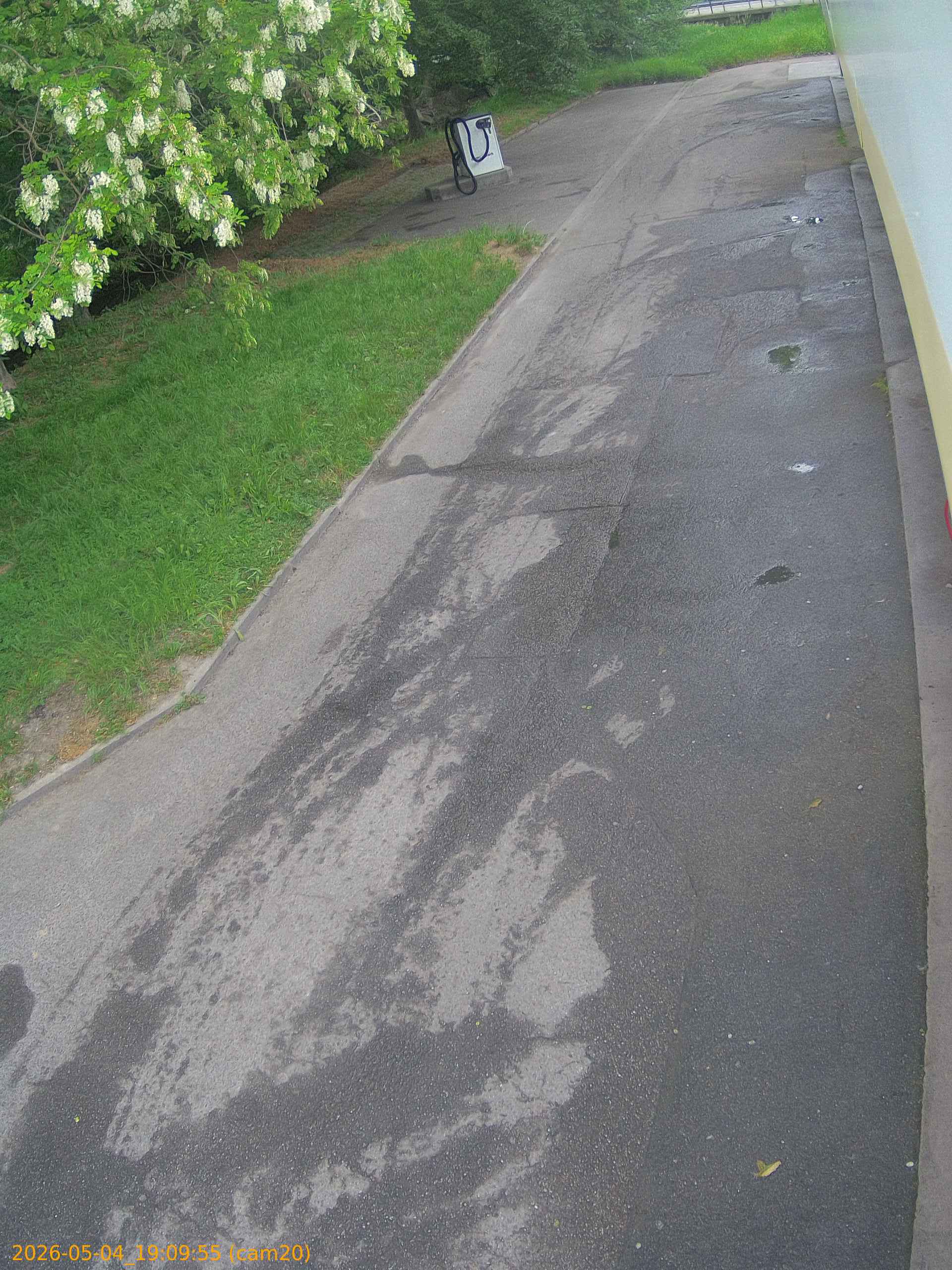 20260504190955