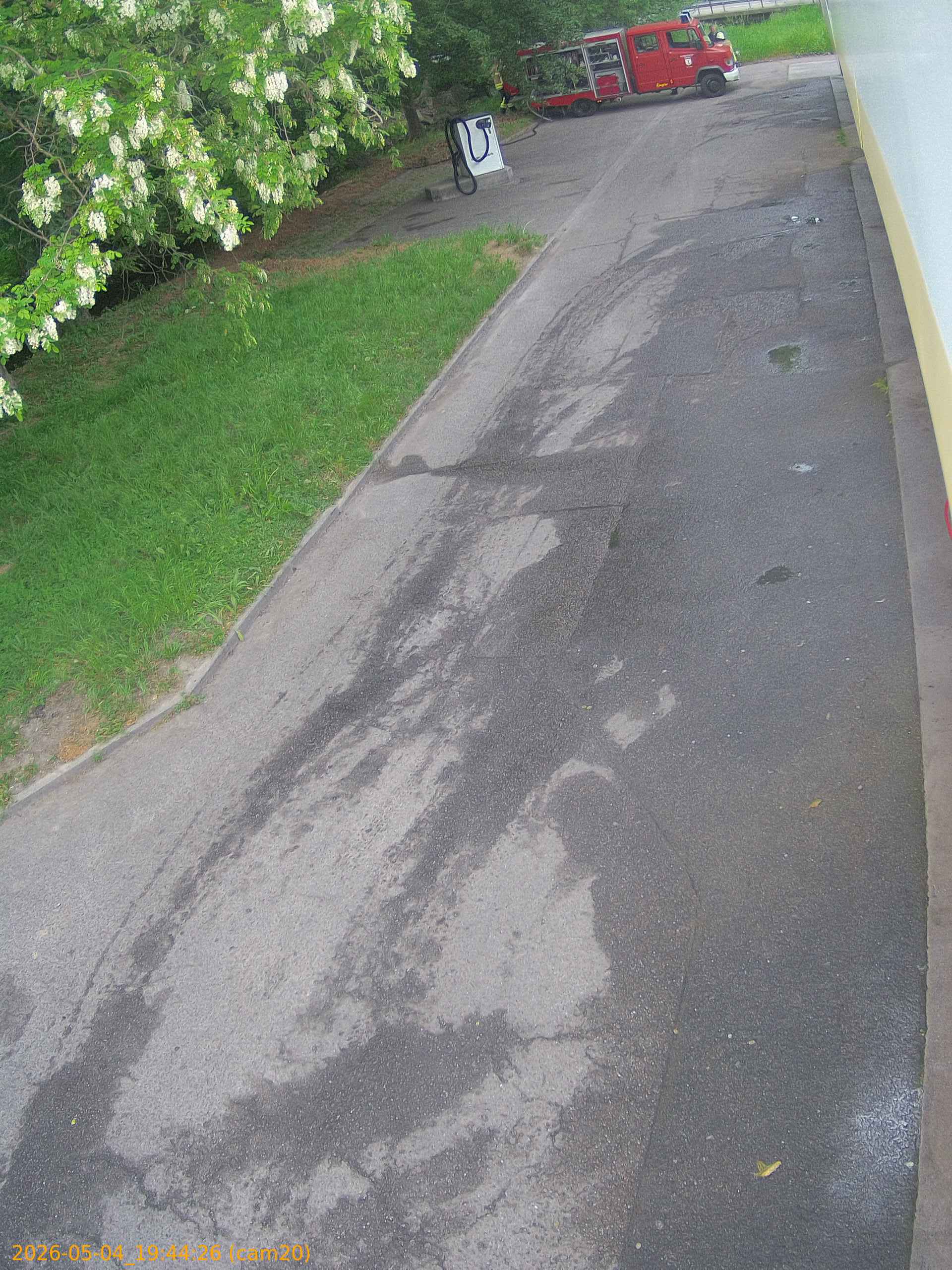 thumbnail_20260504194426