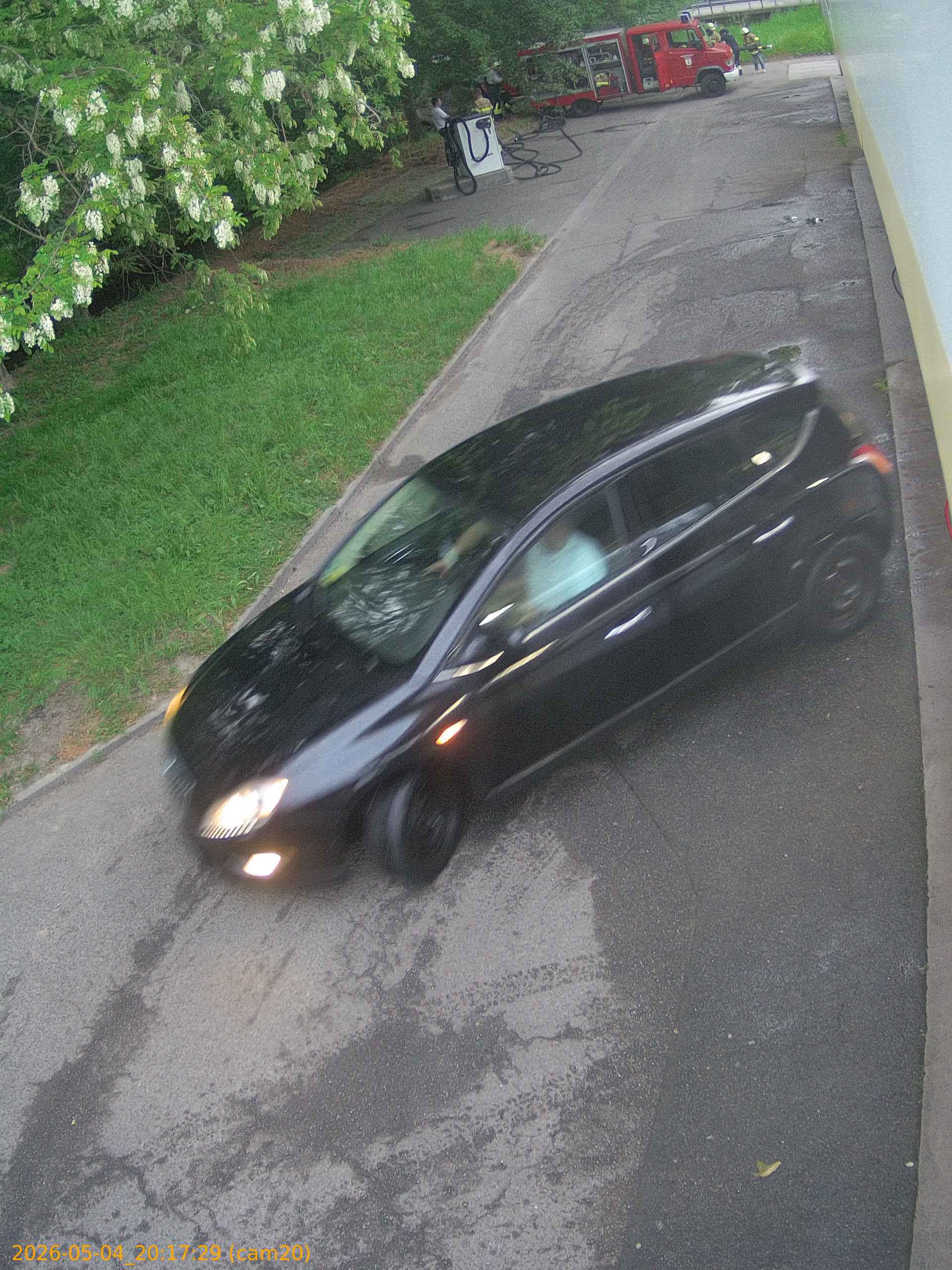 20260504201729
