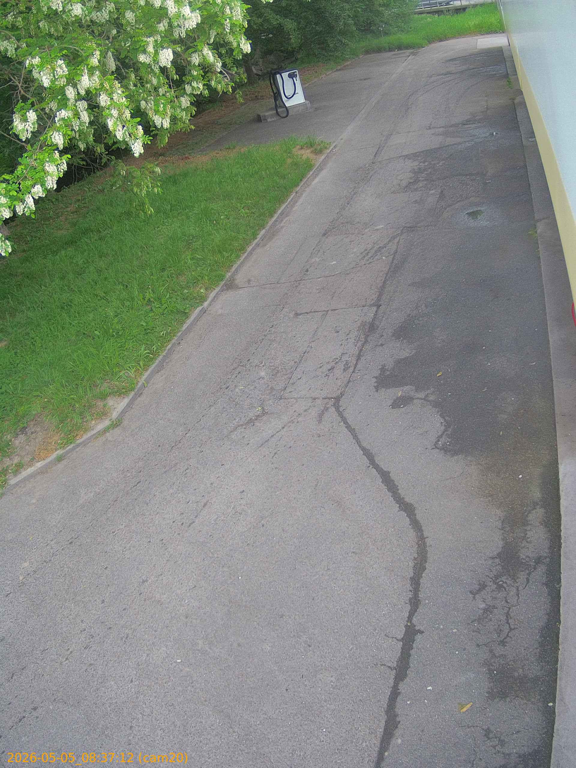 20260505083712