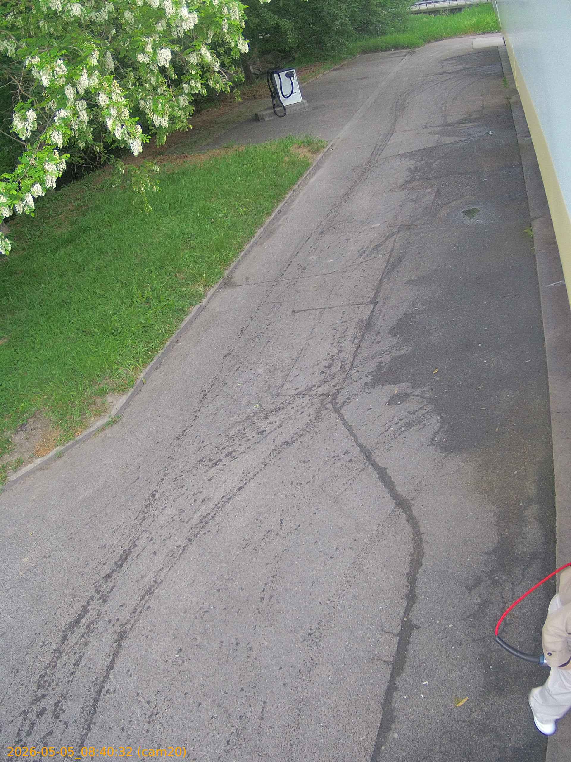 20260505084032
