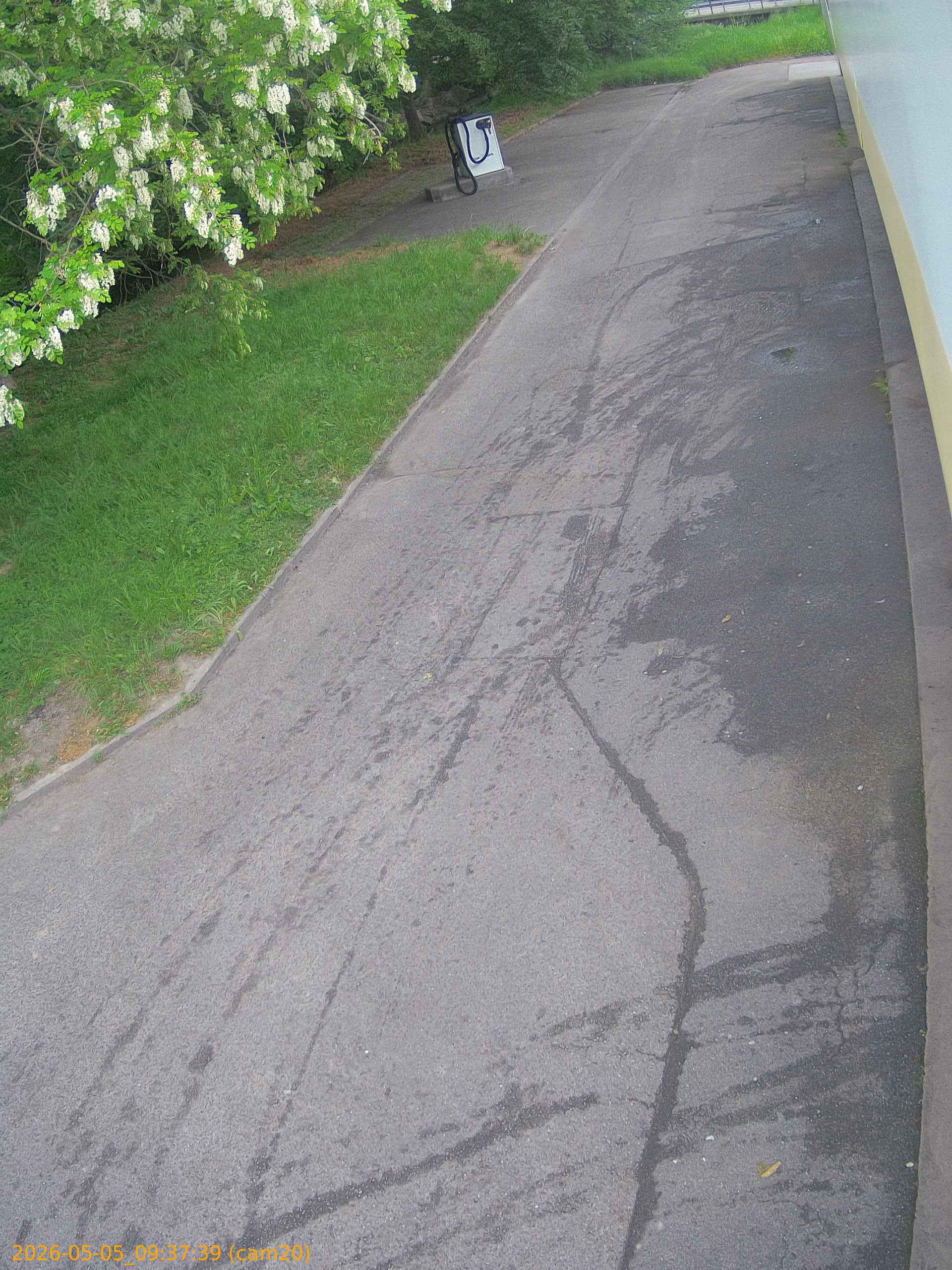 20260505093739