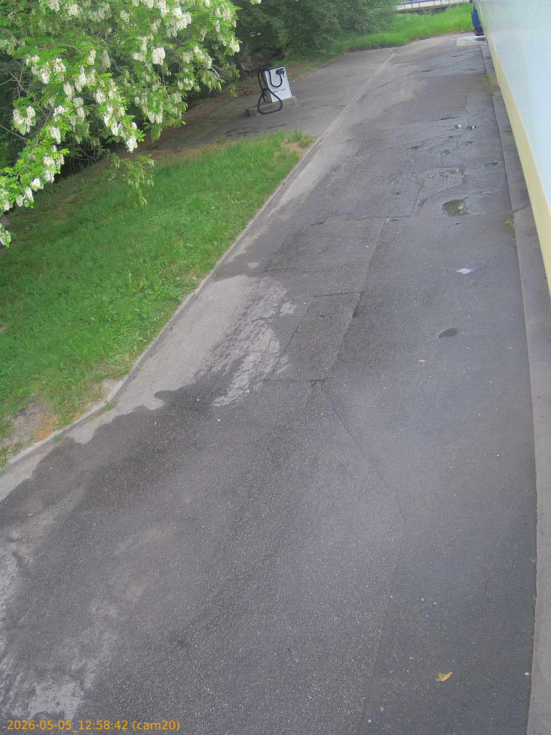 20260505125842