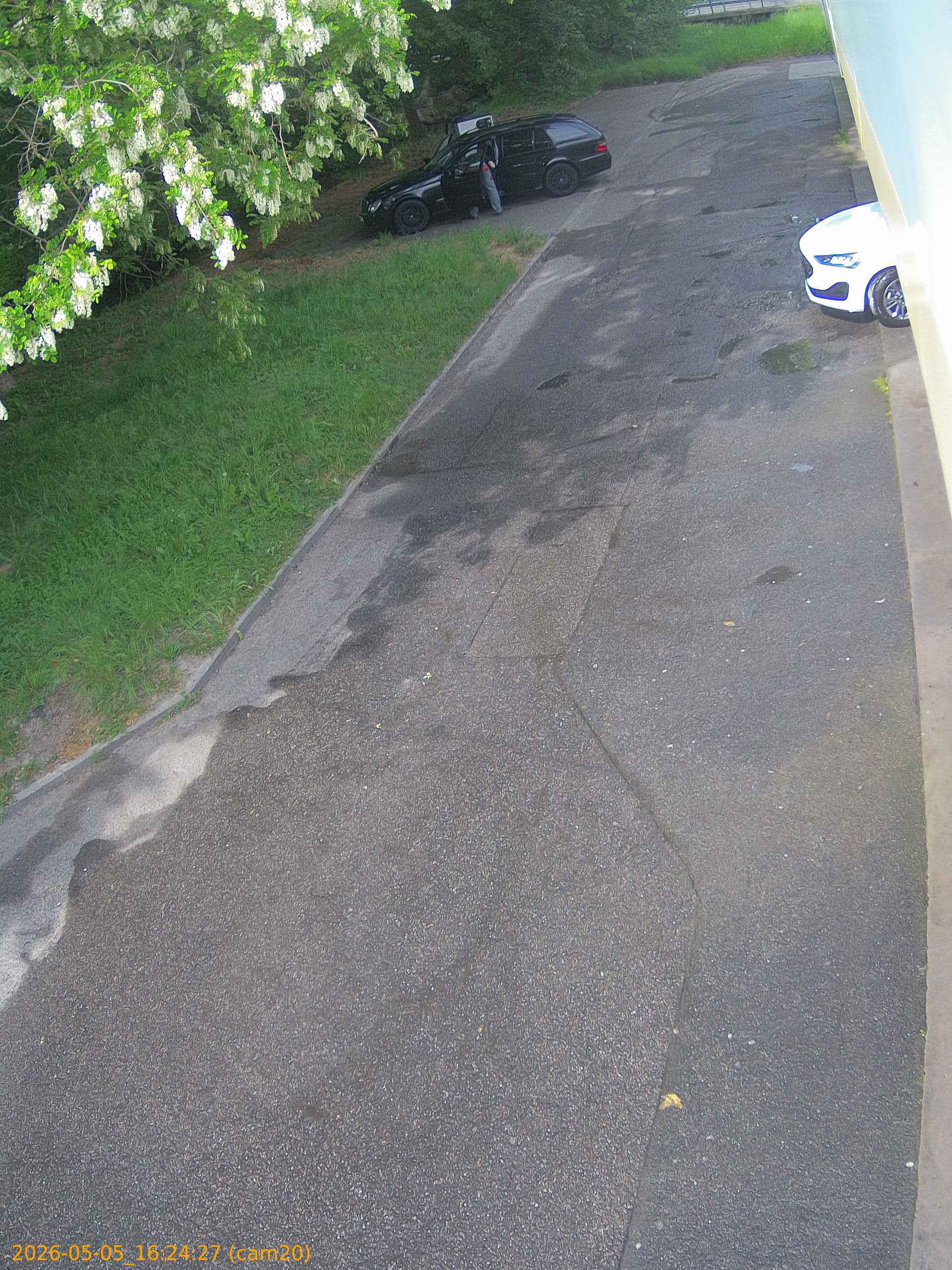 20260505162427