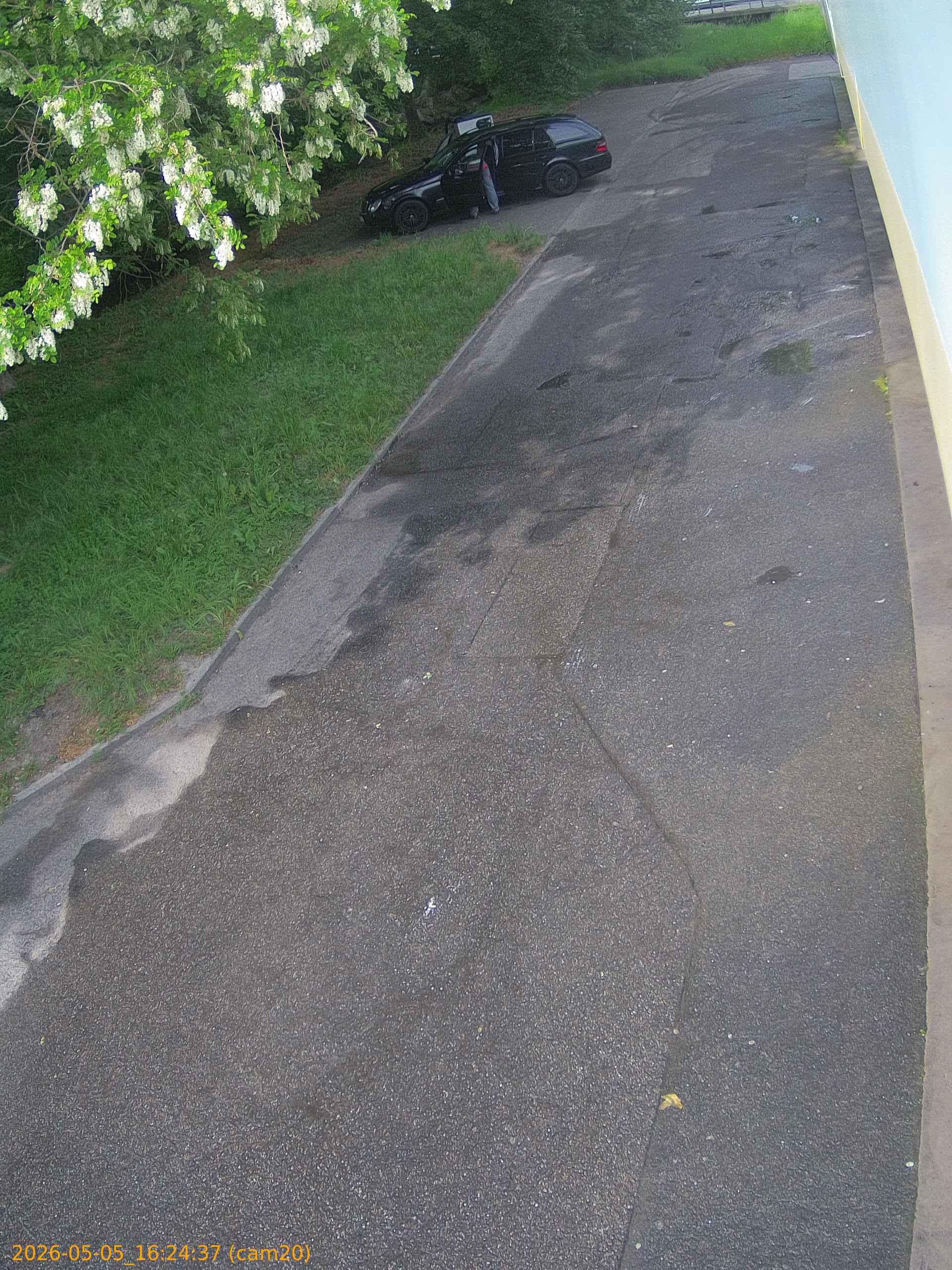 20260505162437